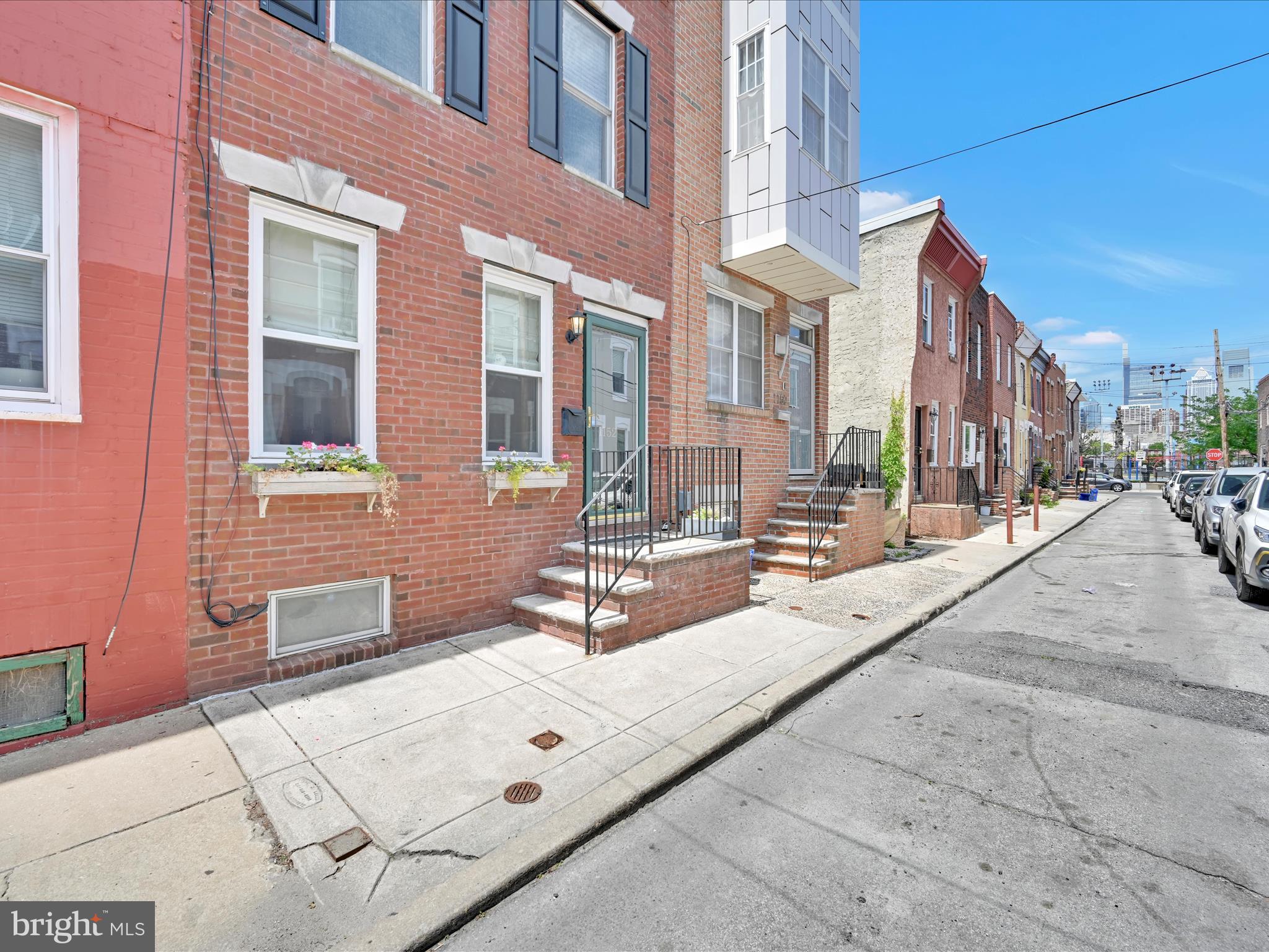 POINT BREEZE - Residential