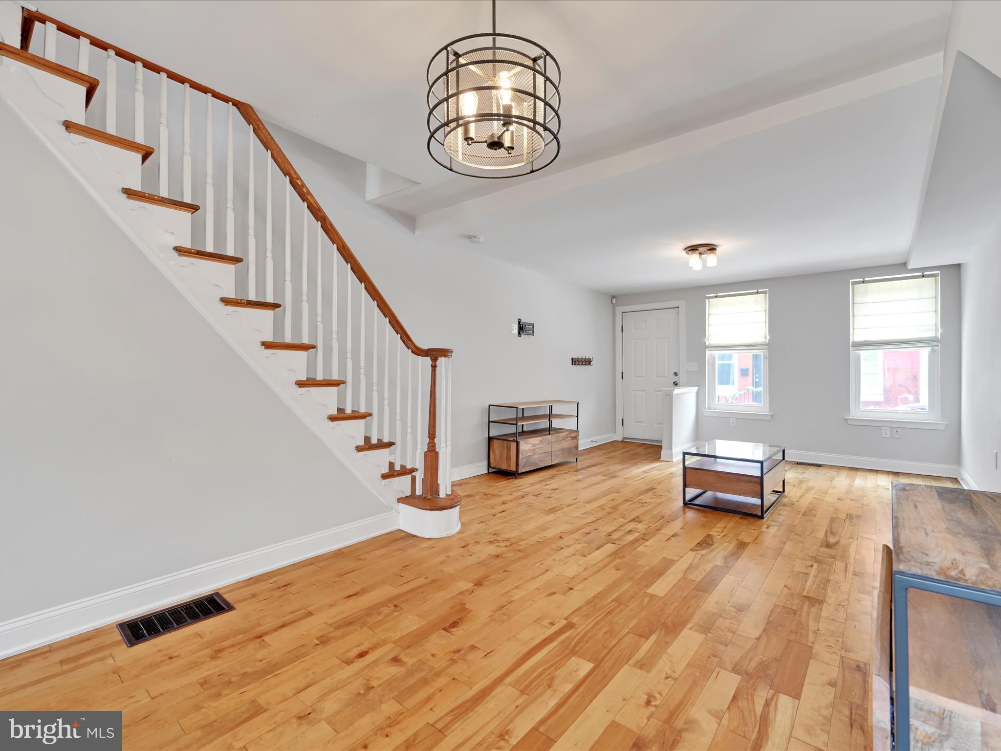 POINT BREEZE - Residential