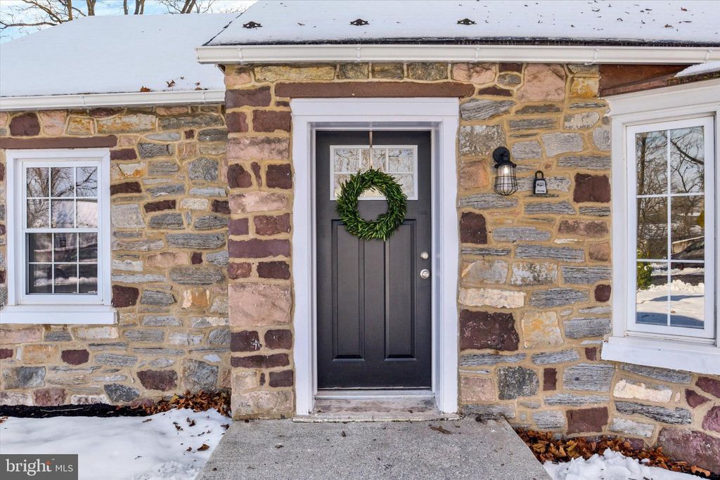 Photo of 420 E Walnut Street, CLEONA, PA 17042 (MLS # PALN2023946)