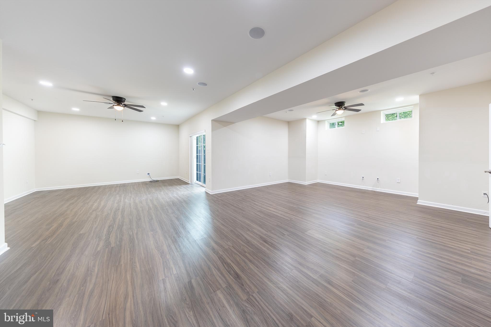 KNOTTING HILL - Residential Lease