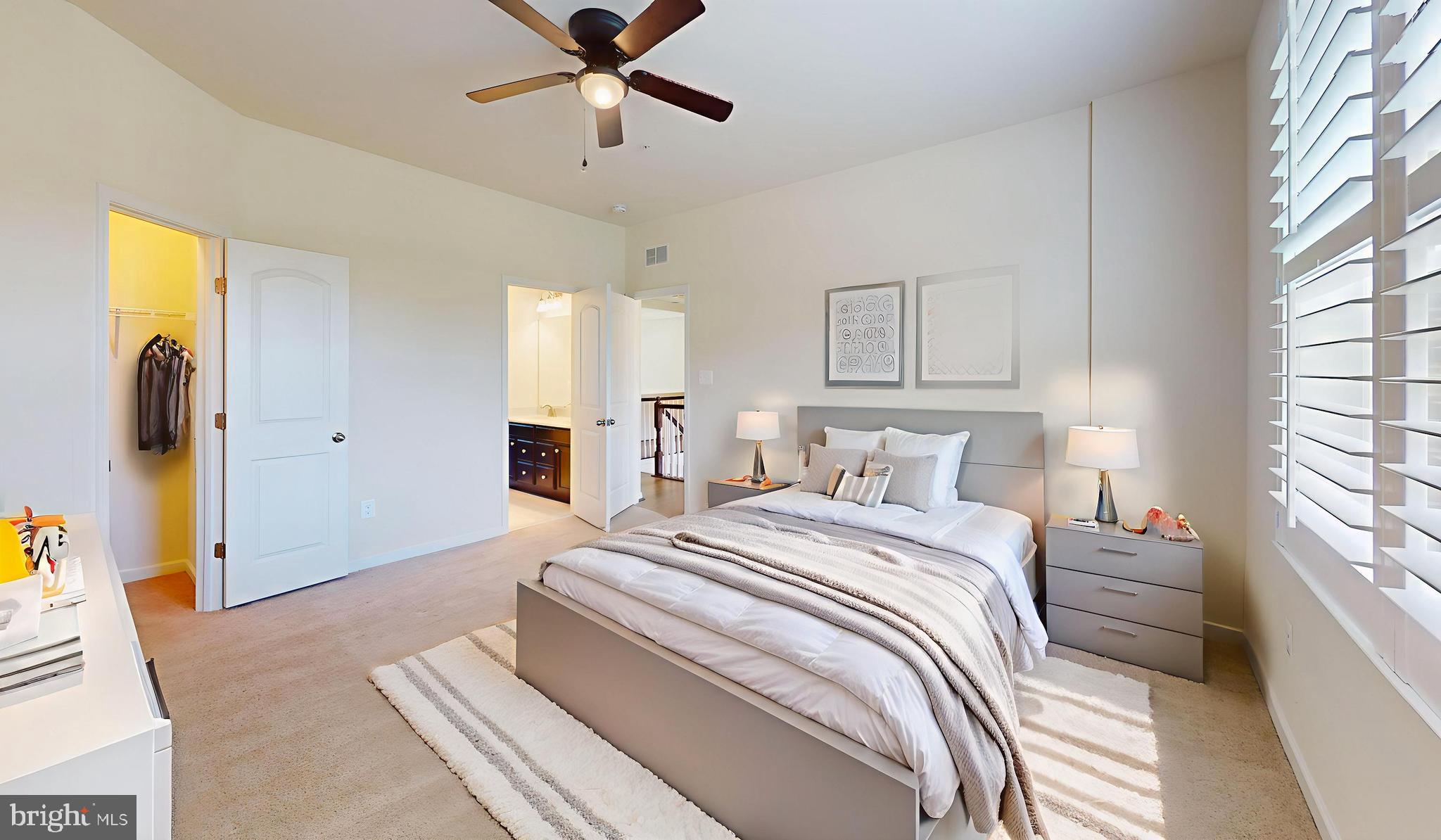 KNOTTING HILL - Residential Lease