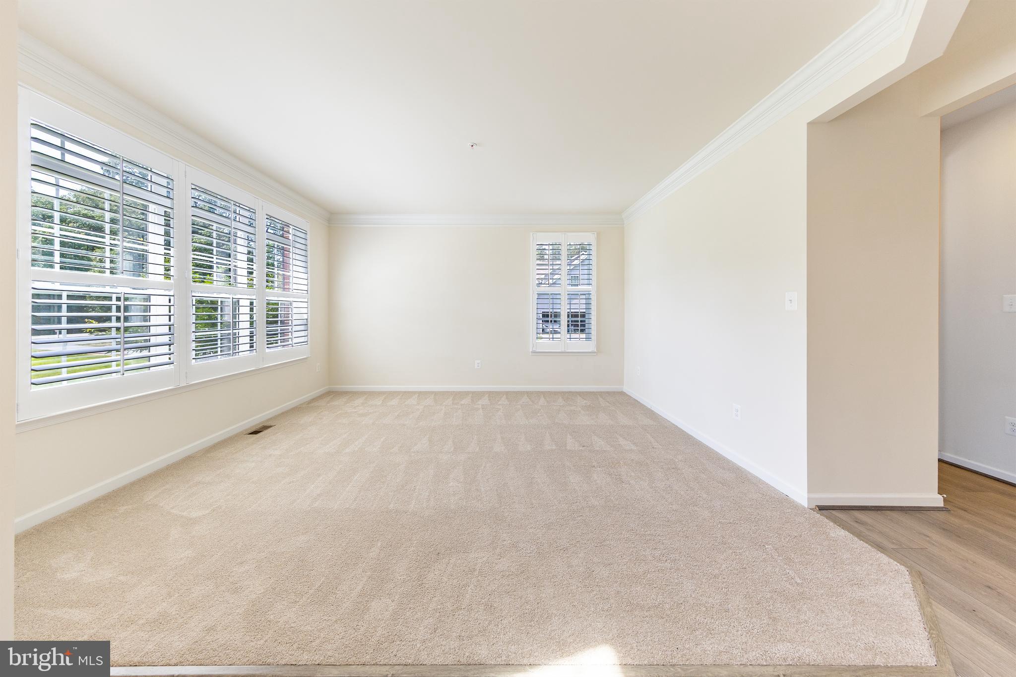 KNOTTING HILL - Residential Lease