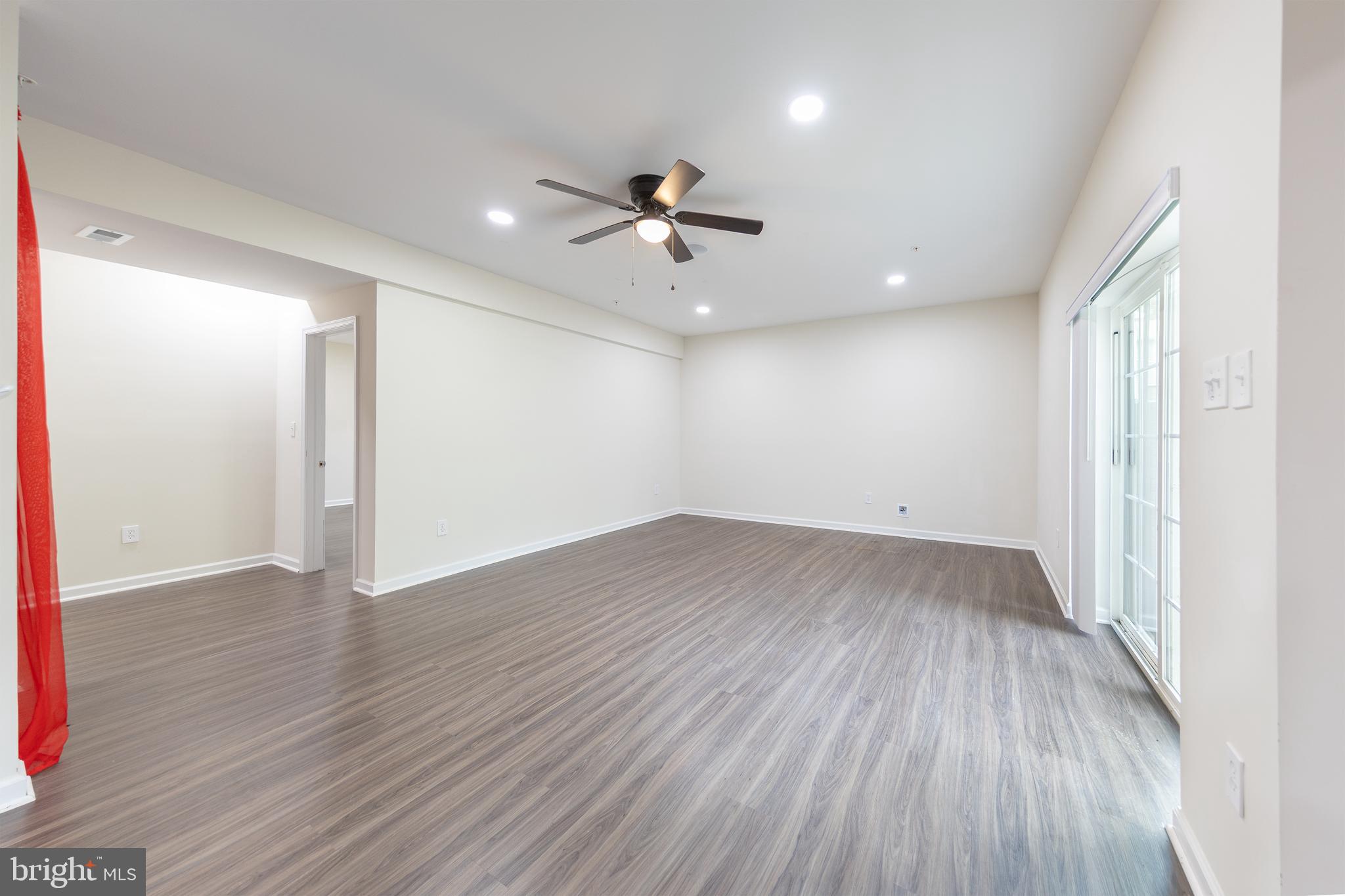 KNOTTING HILL - Residential Lease