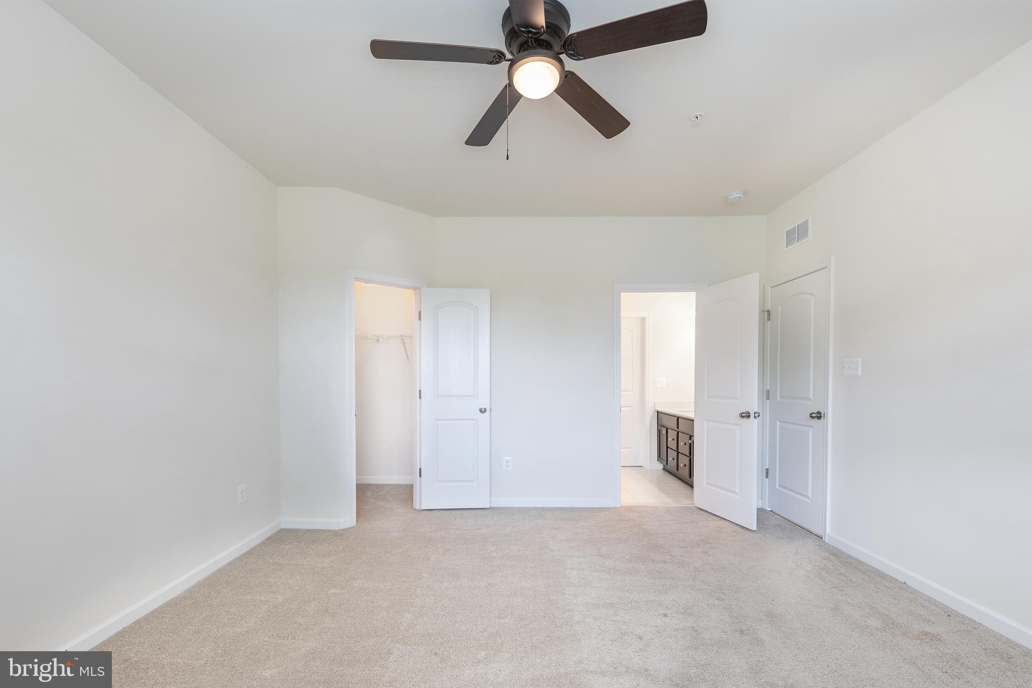 KNOTTING HILL - Residential Lease