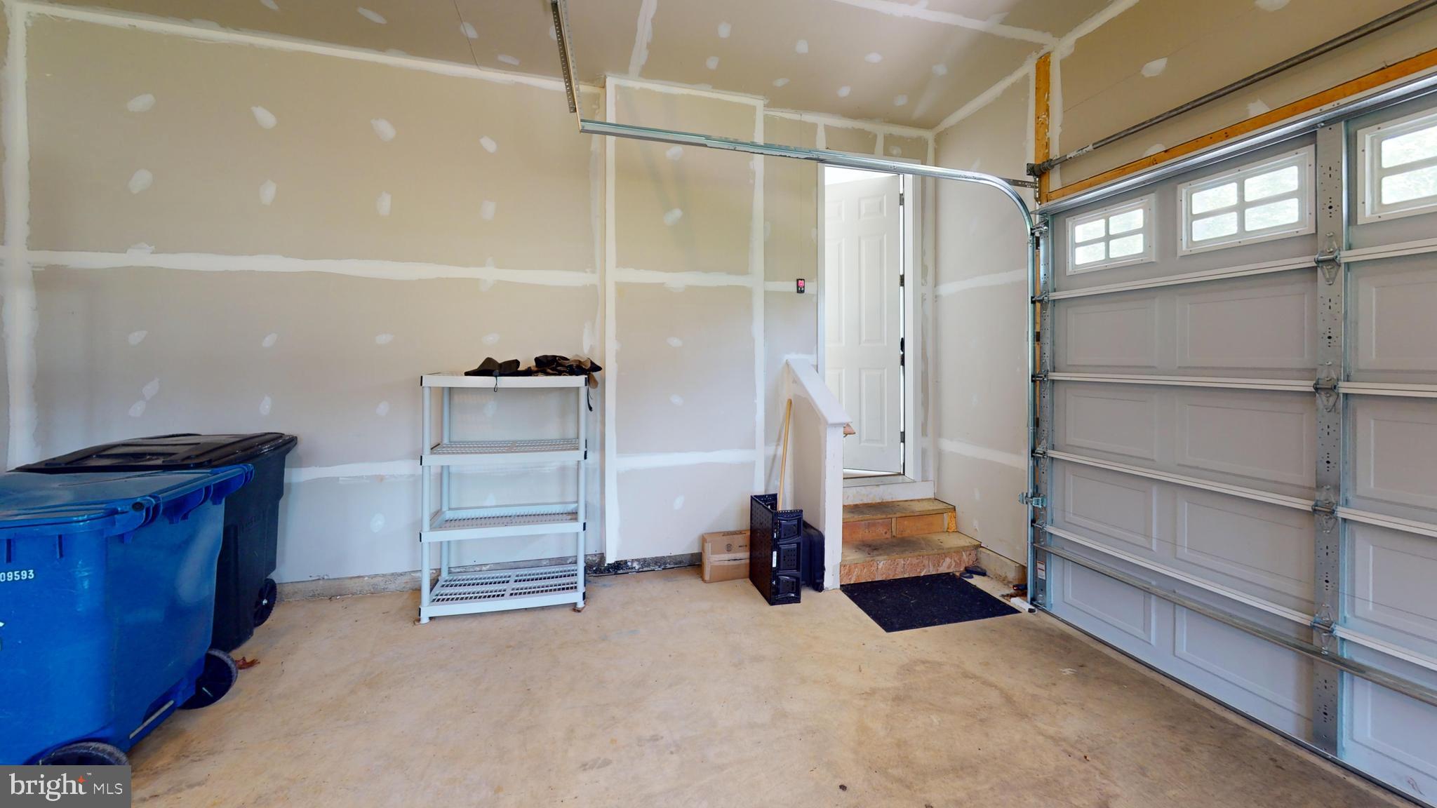 KNOTTING HILL - Residential Lease