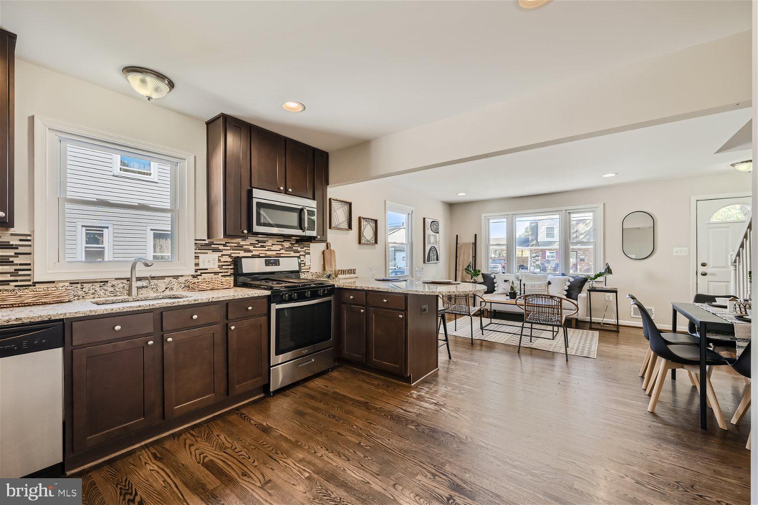 PASADENA - Residential