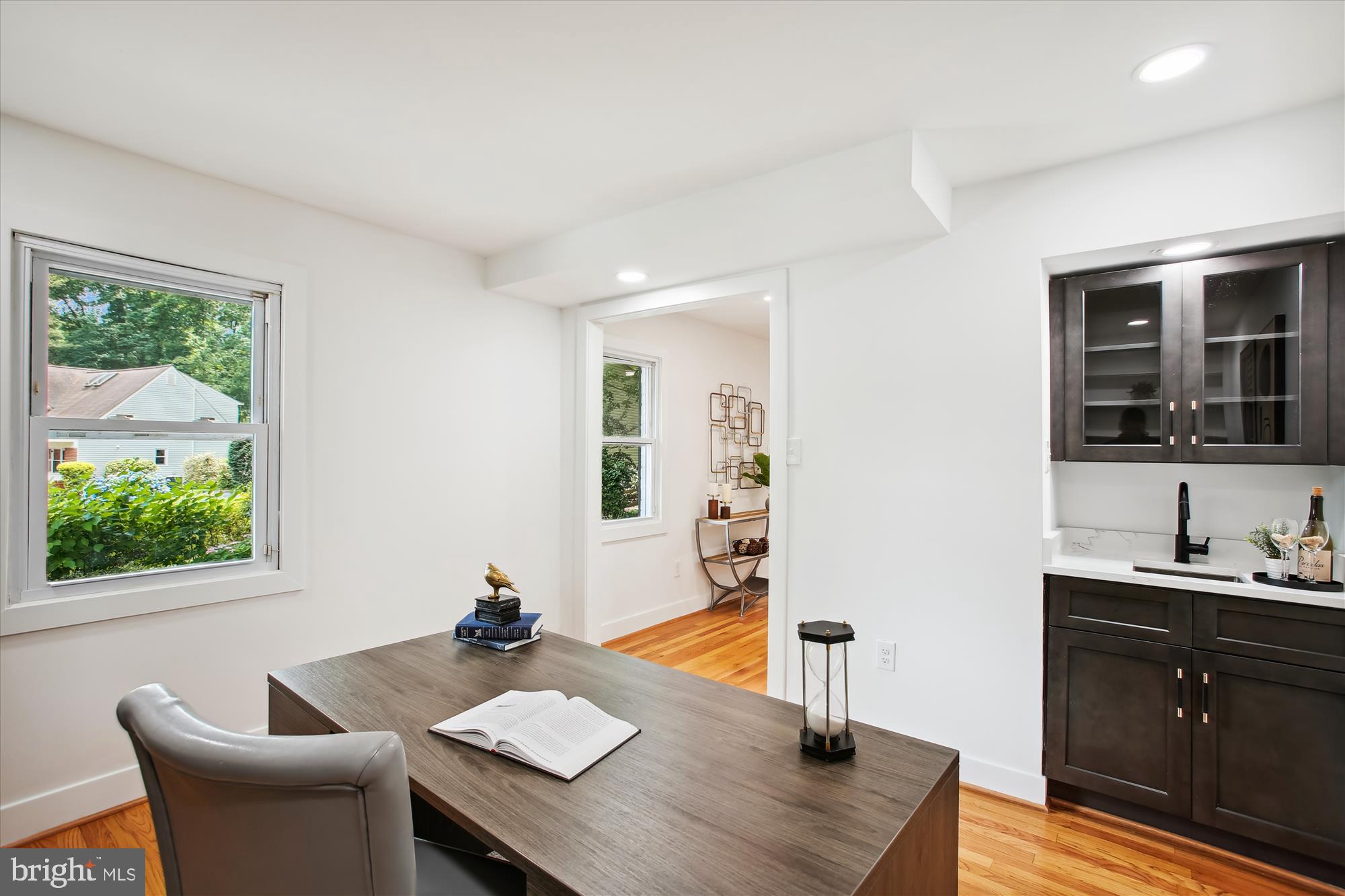 RESTON - Residential