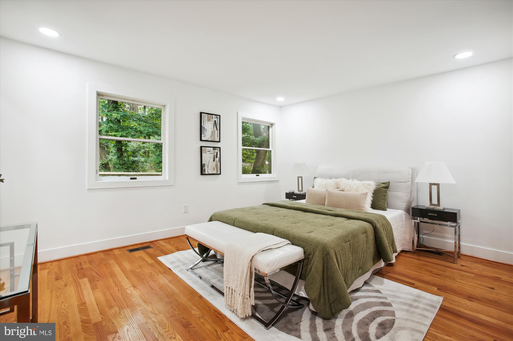 RESTON - Residential