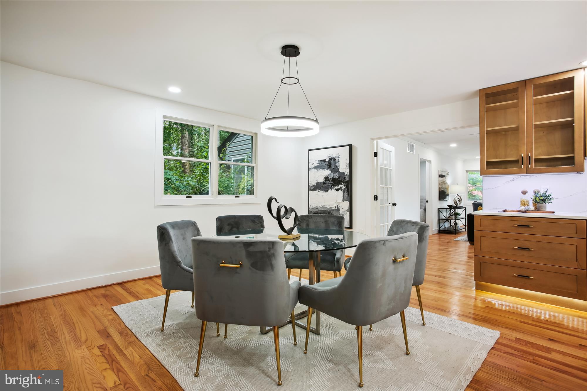 RESTON - Residential