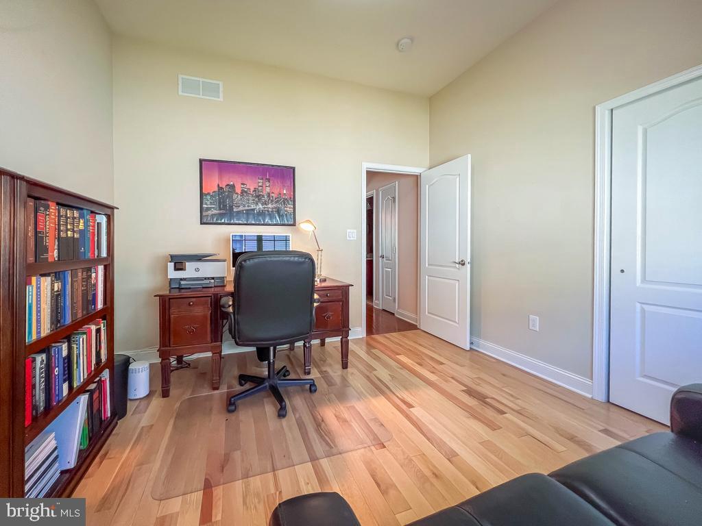 REGENCY AT YARDLEY - Residential