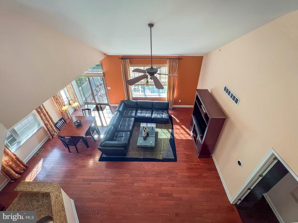 REGENCY AT YARDLEY - Residential