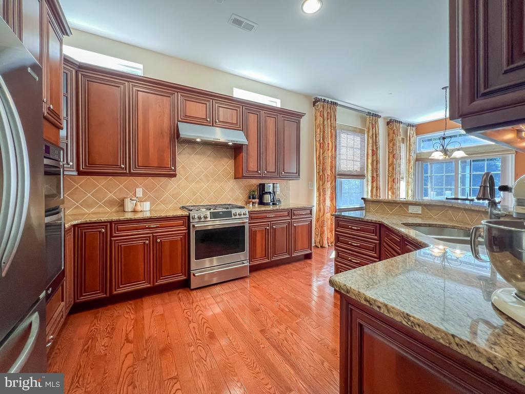 REGENCY AT YARDLEY - Residential