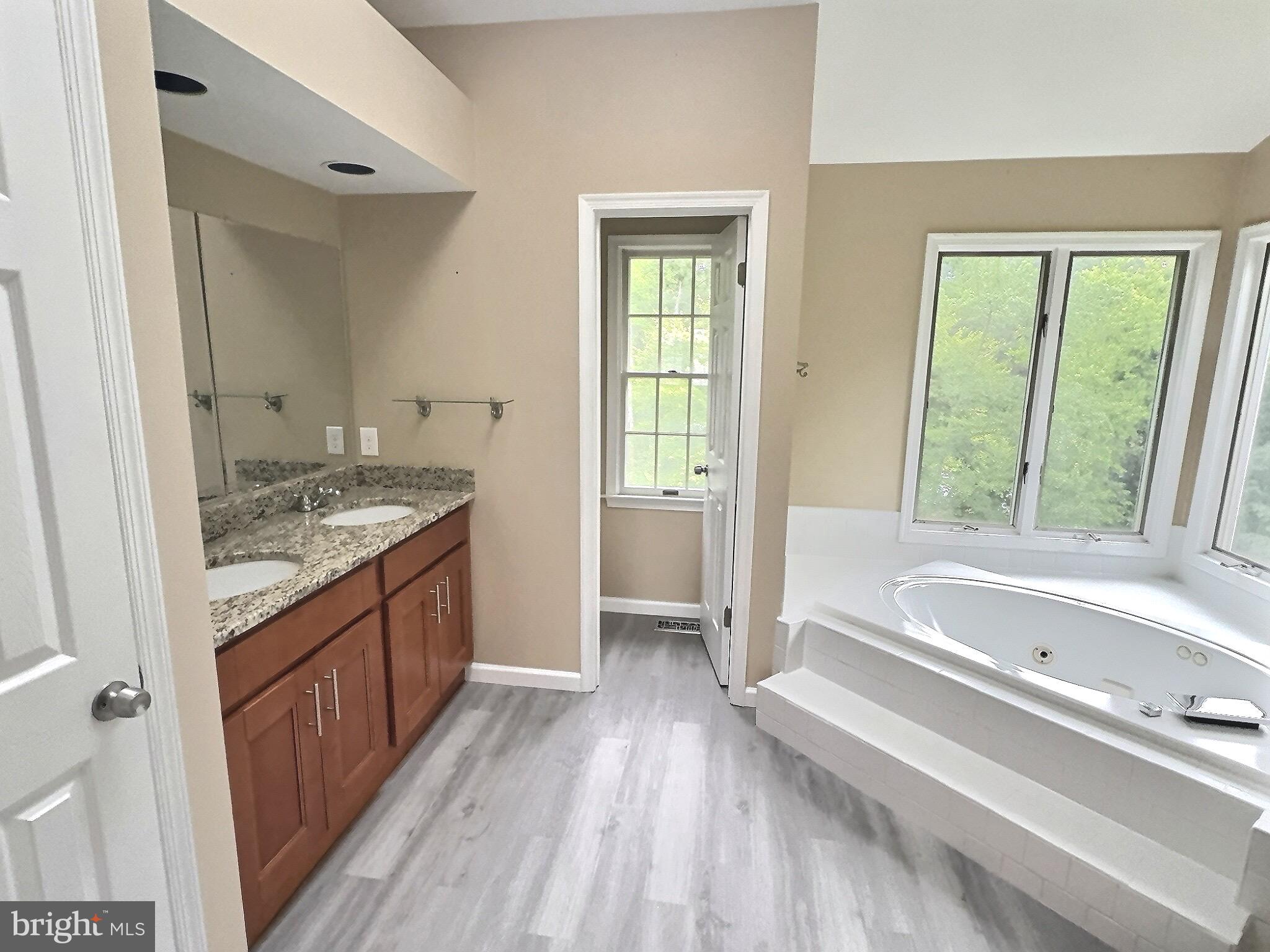 1700 DUNGARVAN COURT