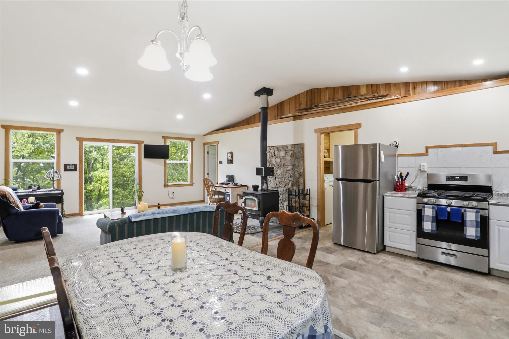 VALLEY HIGH TIMBER FARMS - Residential