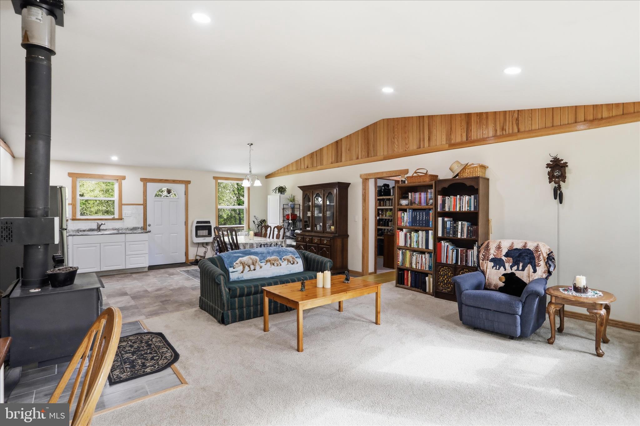 VALLEY HIGH TIMBER FARMS - Residential