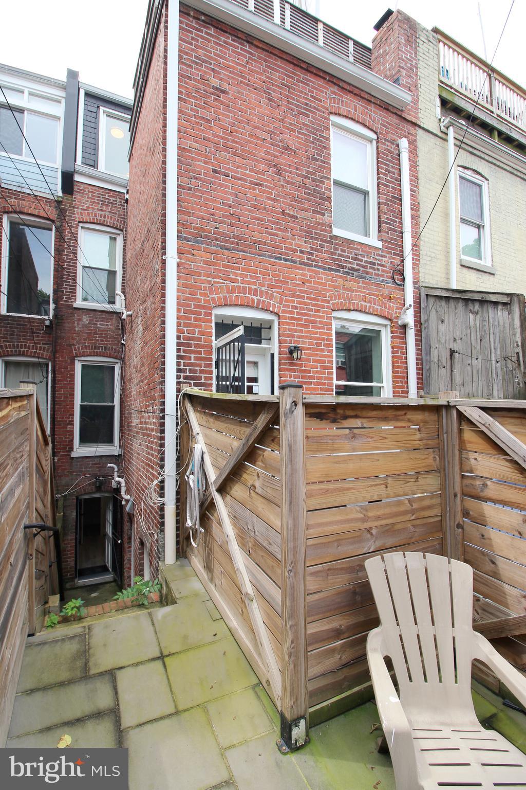 OLD CITY #2 - Residential Lease