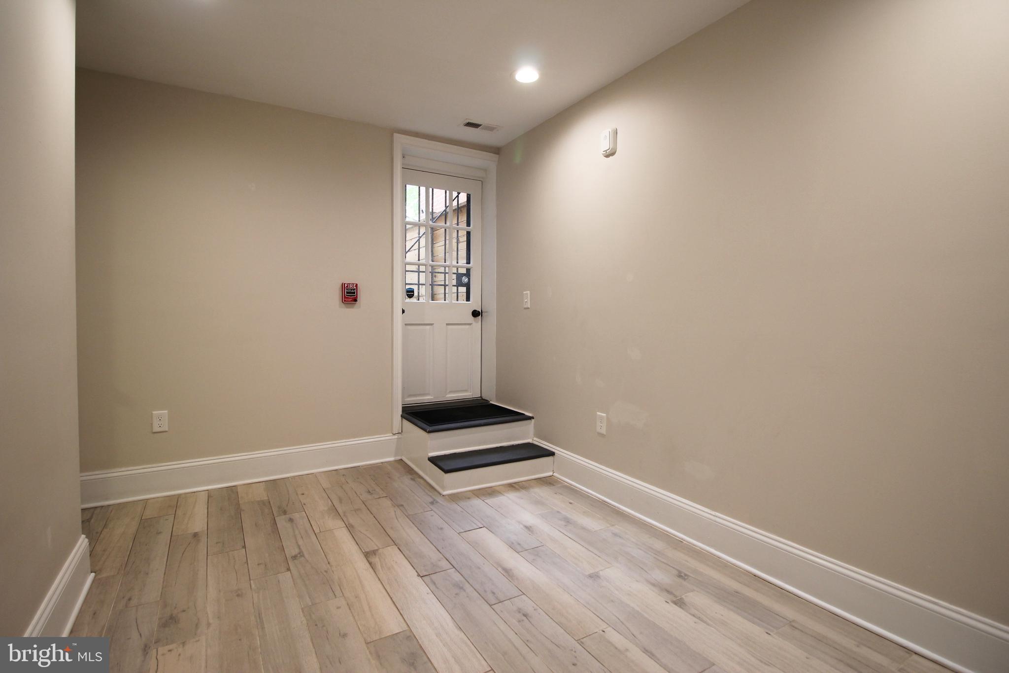 OLD CITY #2 - Residential Lease