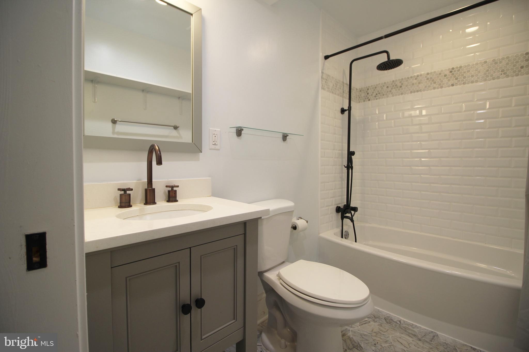 OLD CITY #2 - Residential Lease