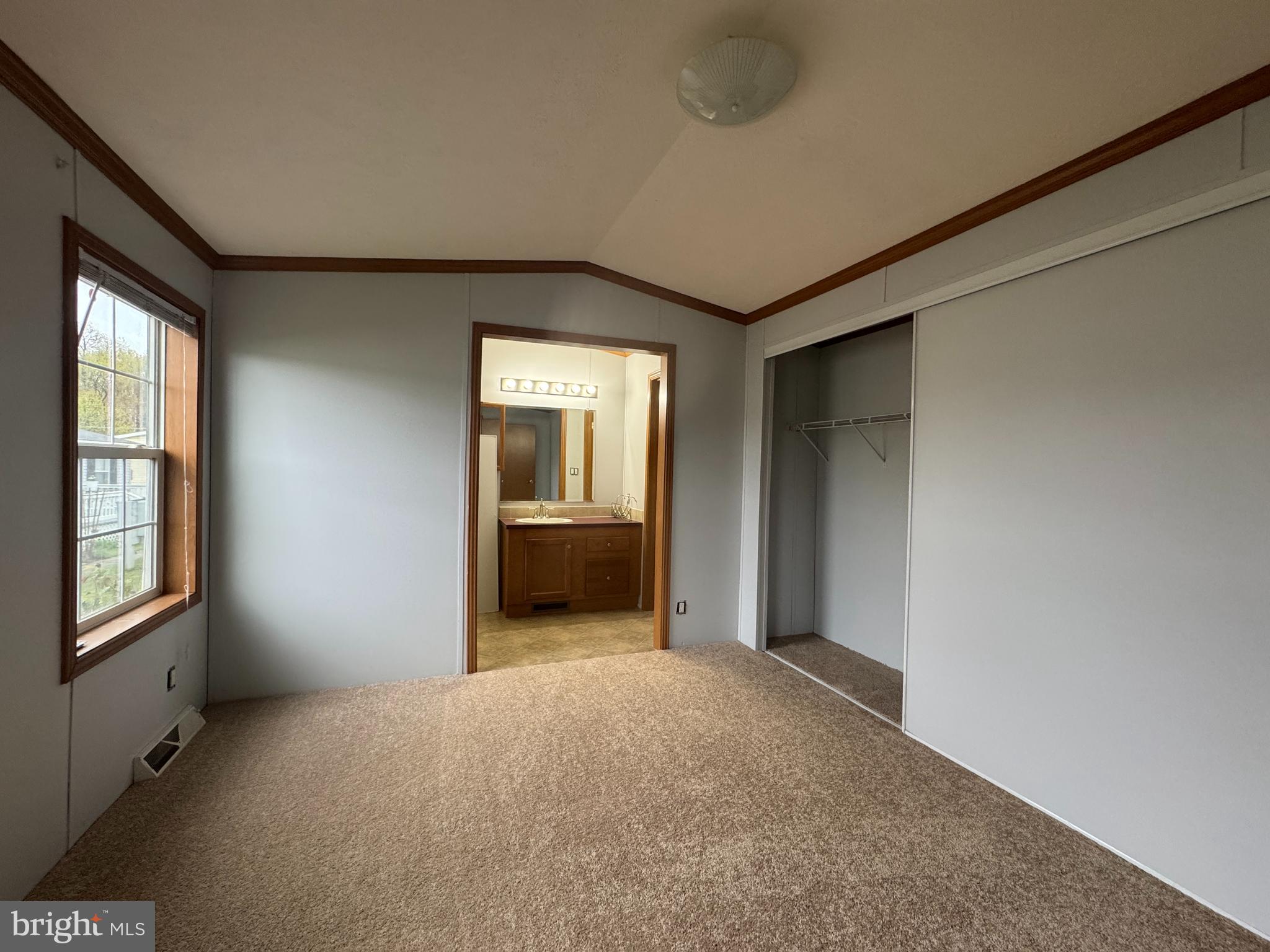 229 ROBWOOD
