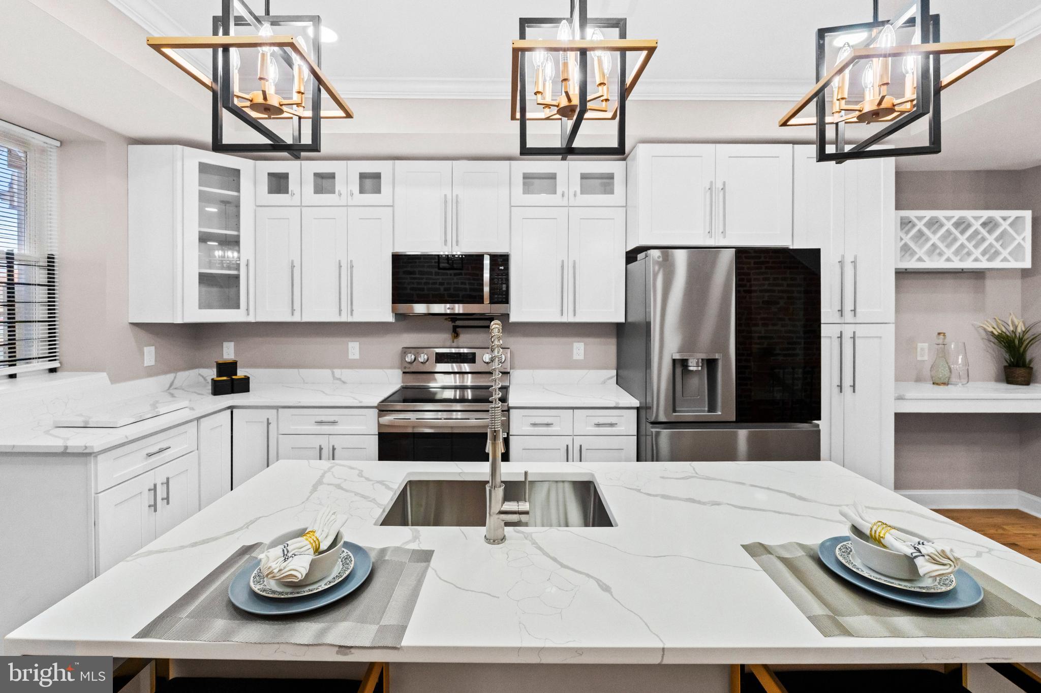 COLD SPRING NEWTOWN - Residential