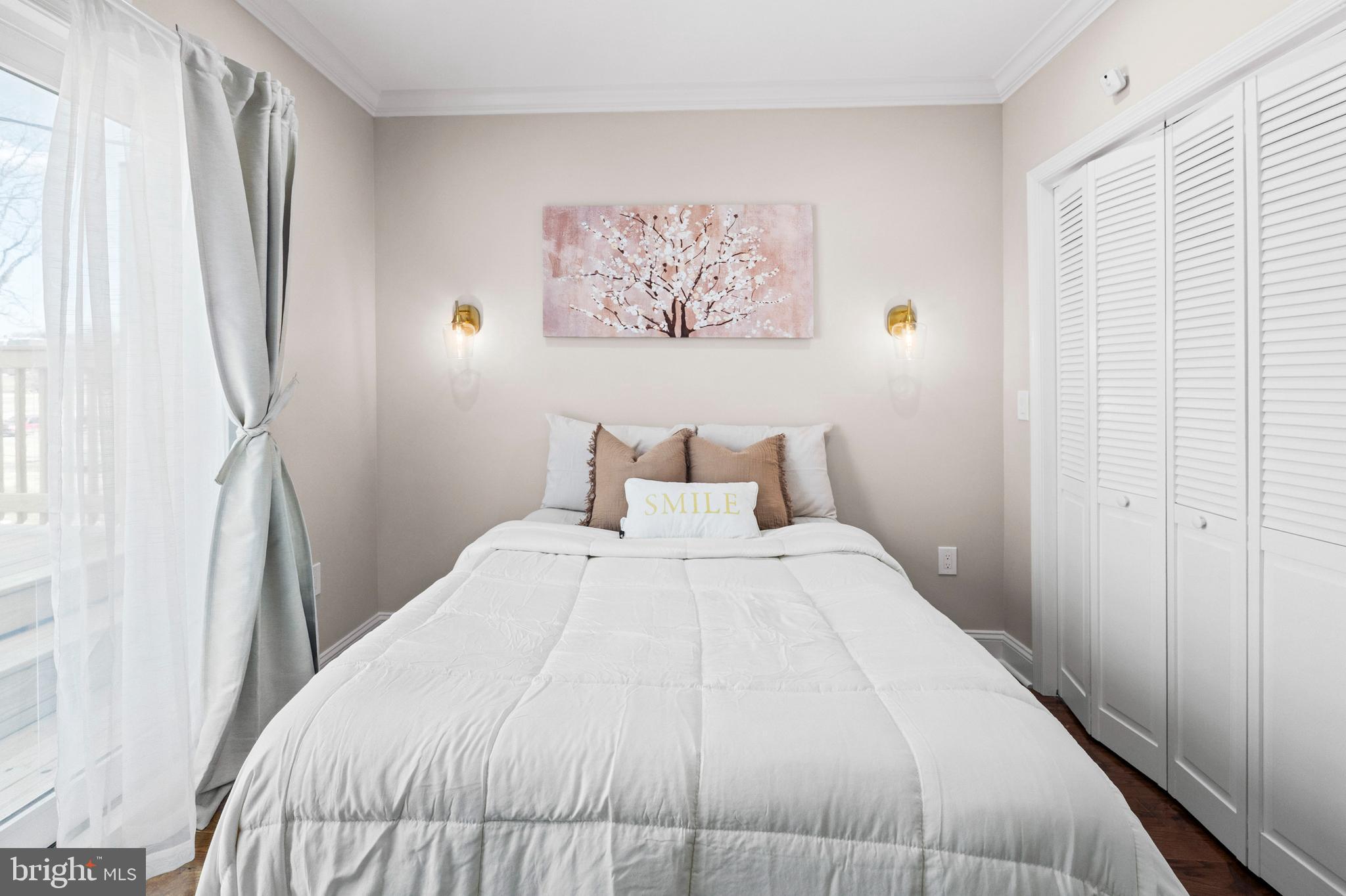 COLD SPRING NEWTOWN - Residential