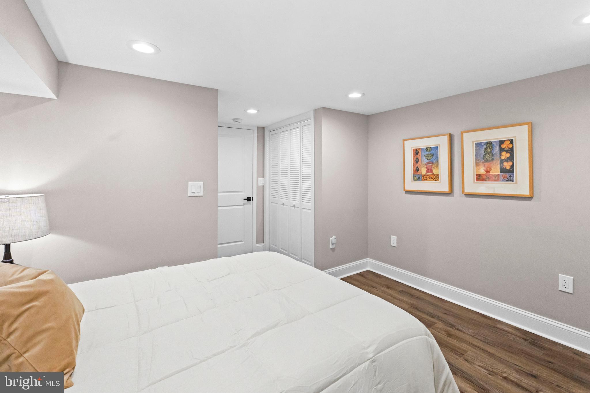 COLD SPRING NEWTOWN - Residential