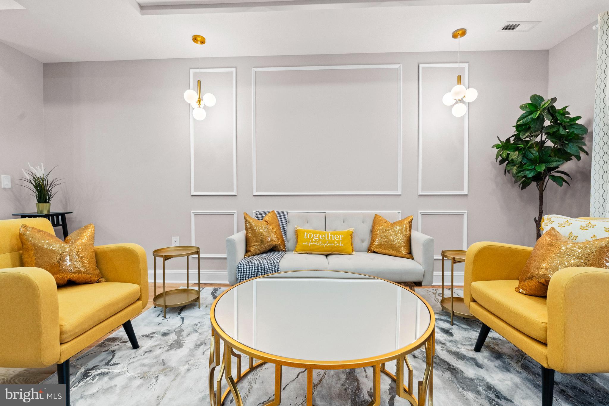 COLD SPRING NEWTOWN - Residential