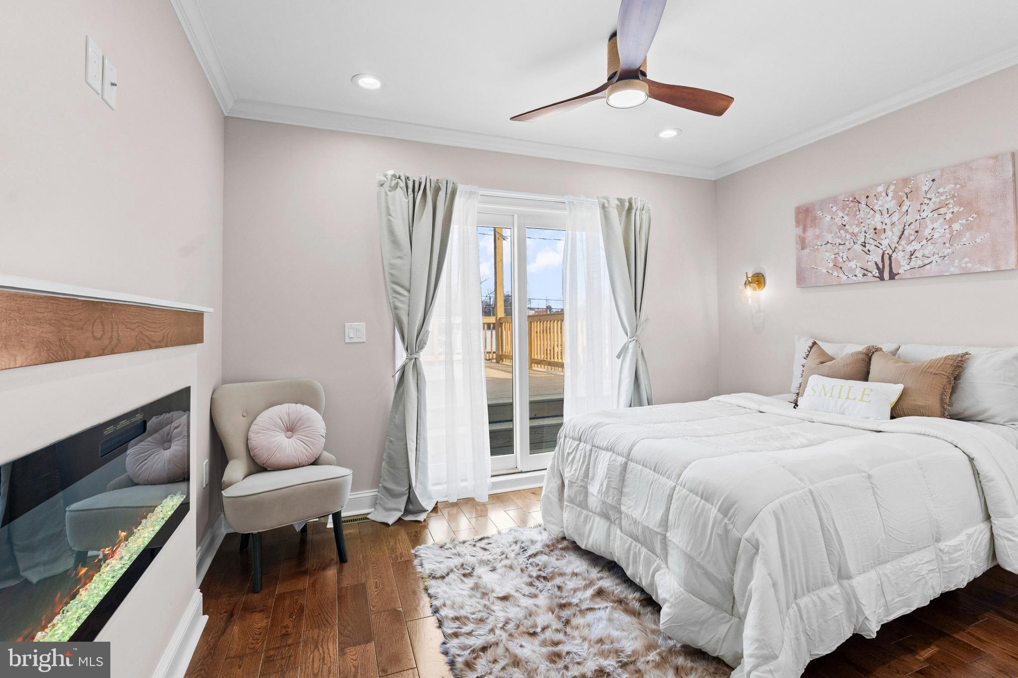 COLD SPRING NEWTOWN - Residential