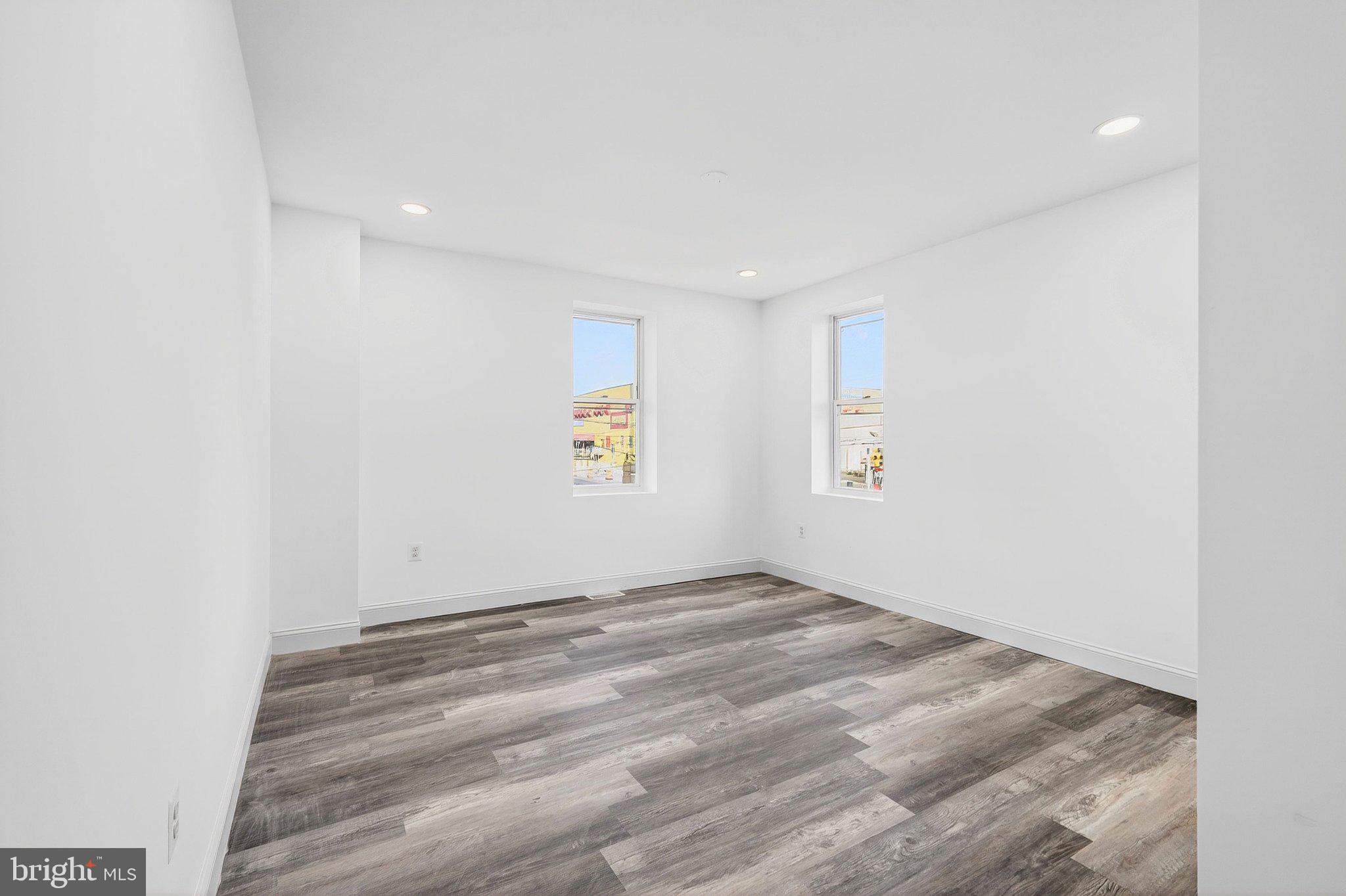 2500 W FRANKLIN STREET