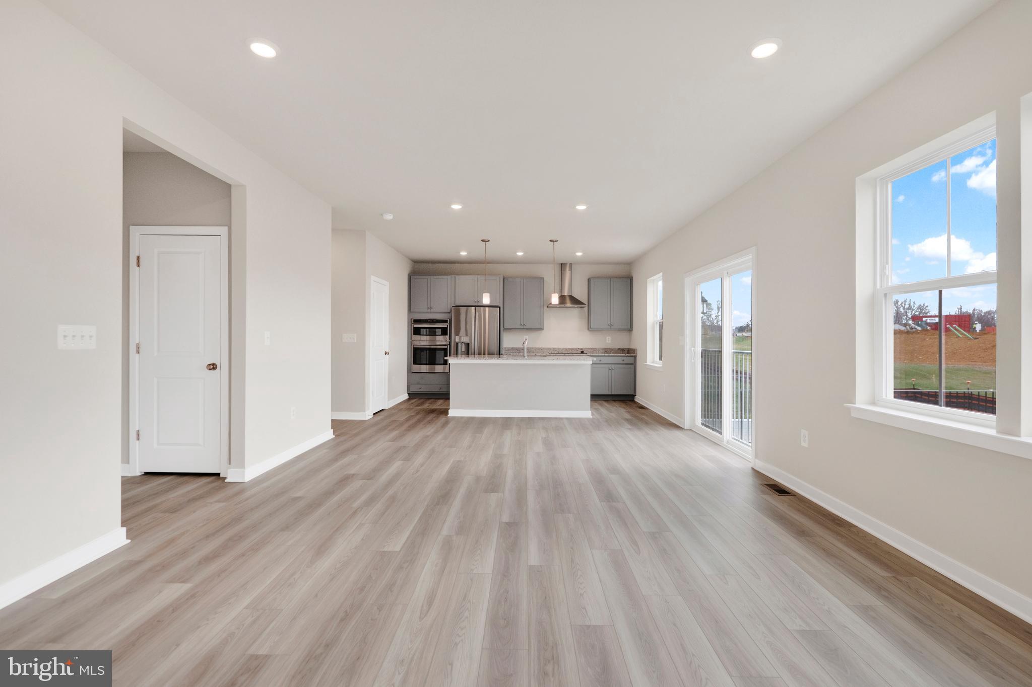 SHENANDOAH SPRINGS - Residential