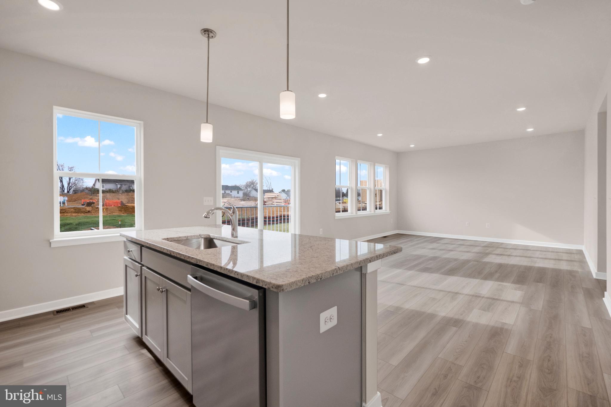 SHENANDOAH SPRINGS - Residential