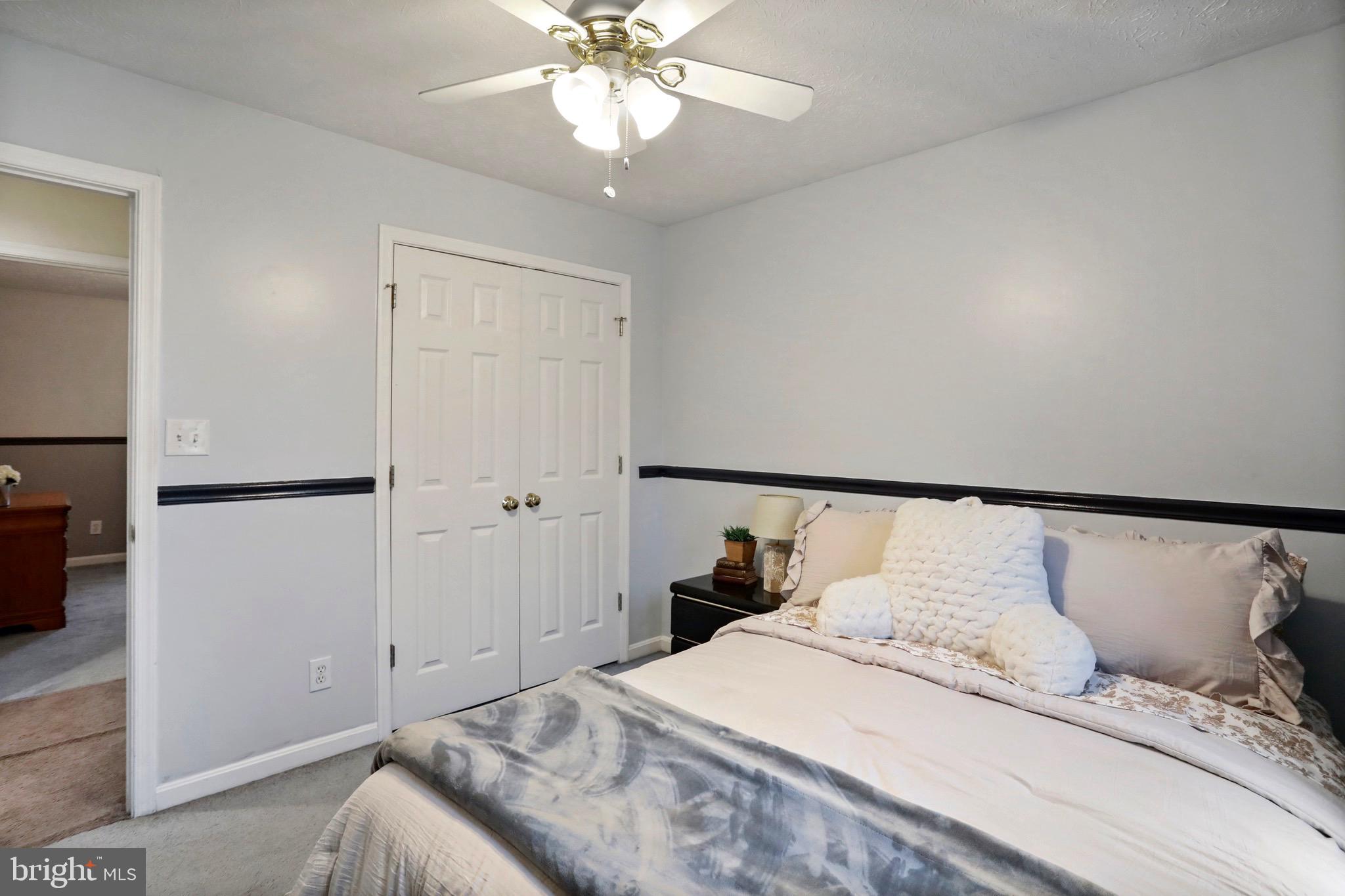 WILLIAMSBURG - Residential