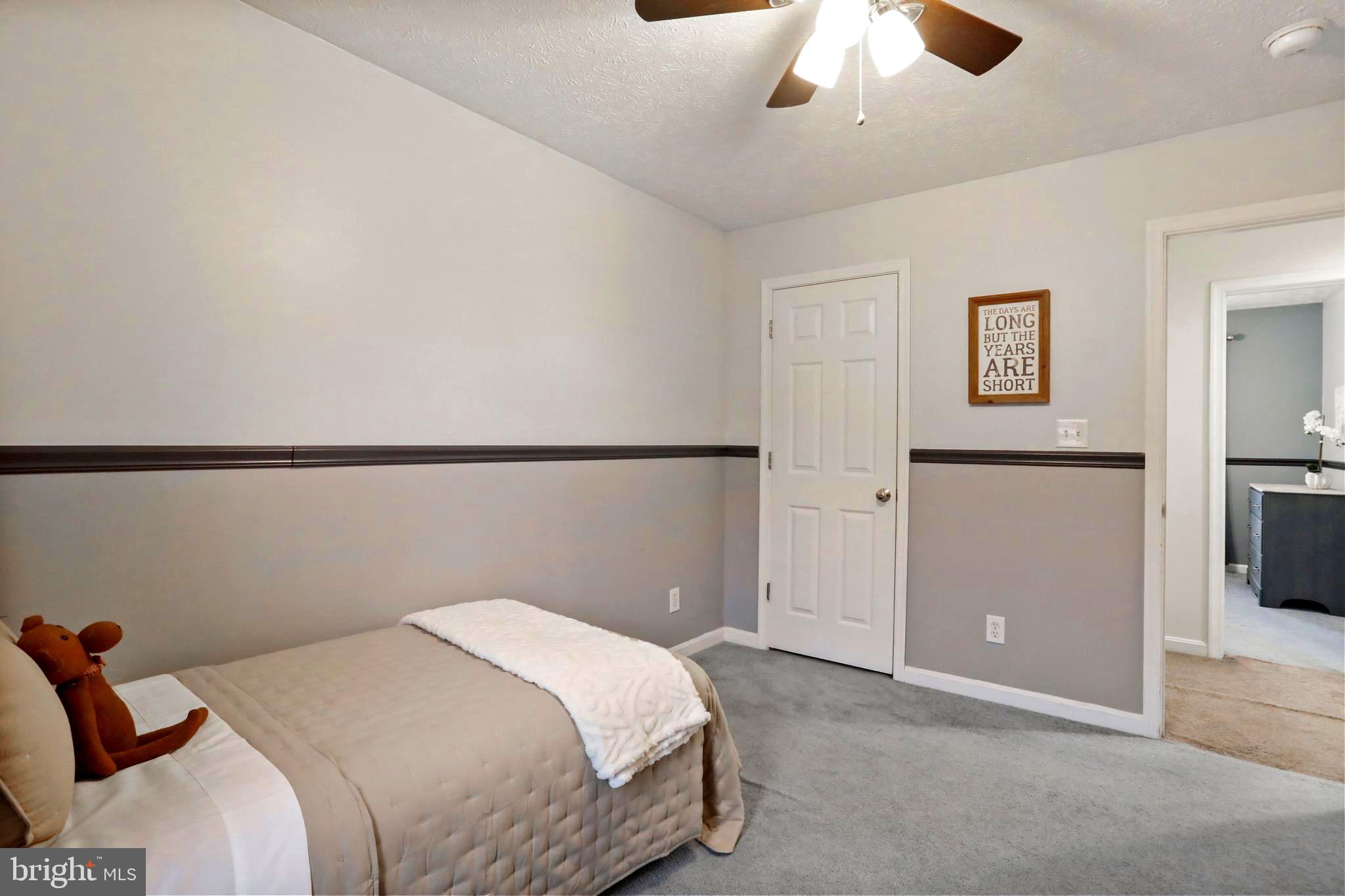 WILLIAMSBURG - Residential