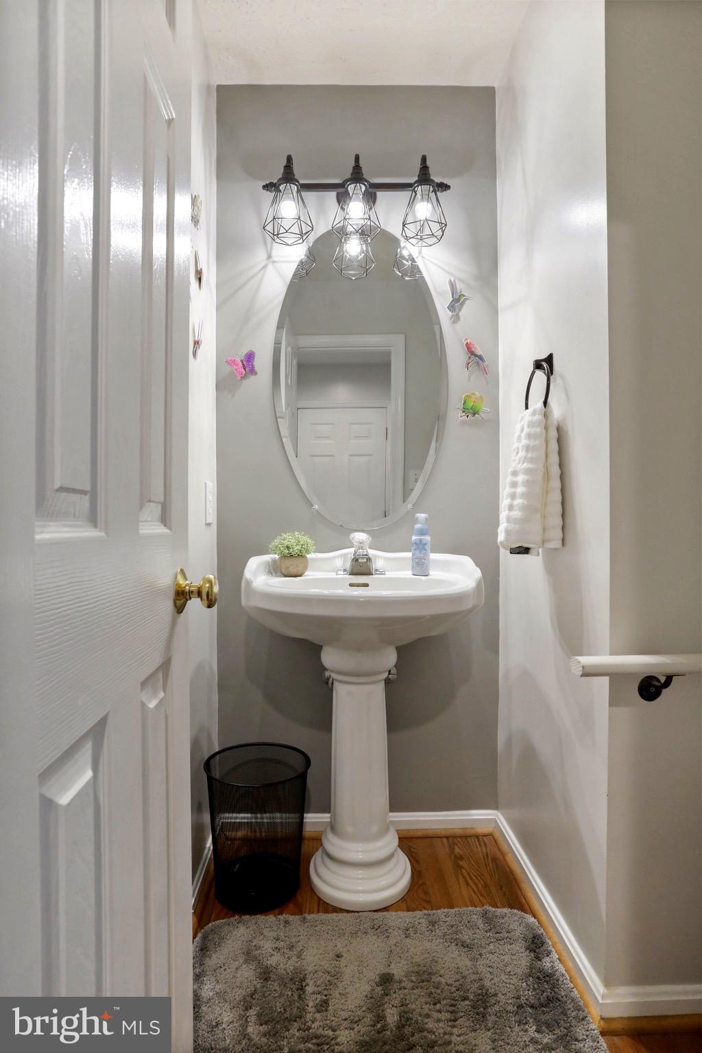 WILLIAMSBURG - Residential