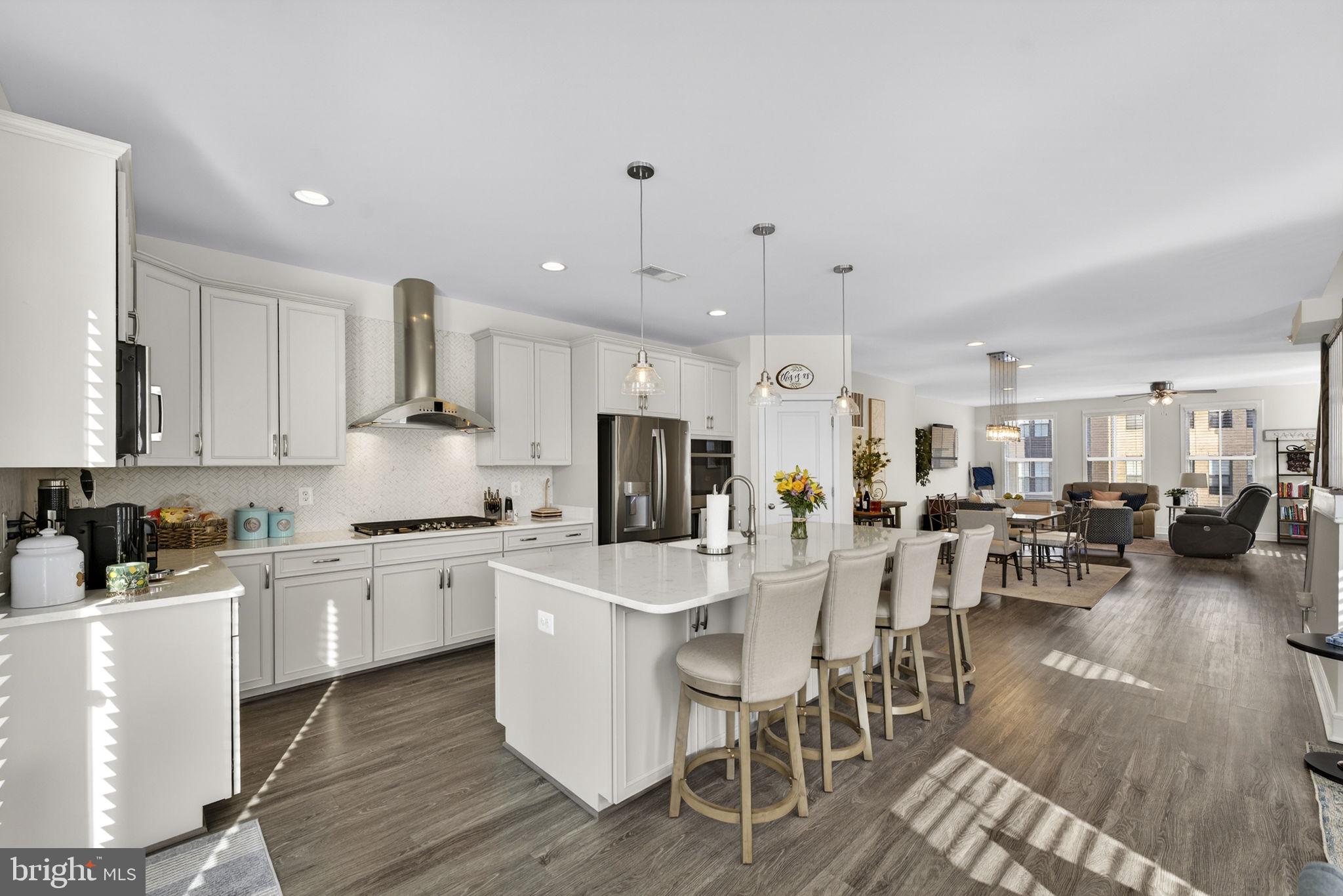 BRAMBLETON TOWN CENTER - Residential