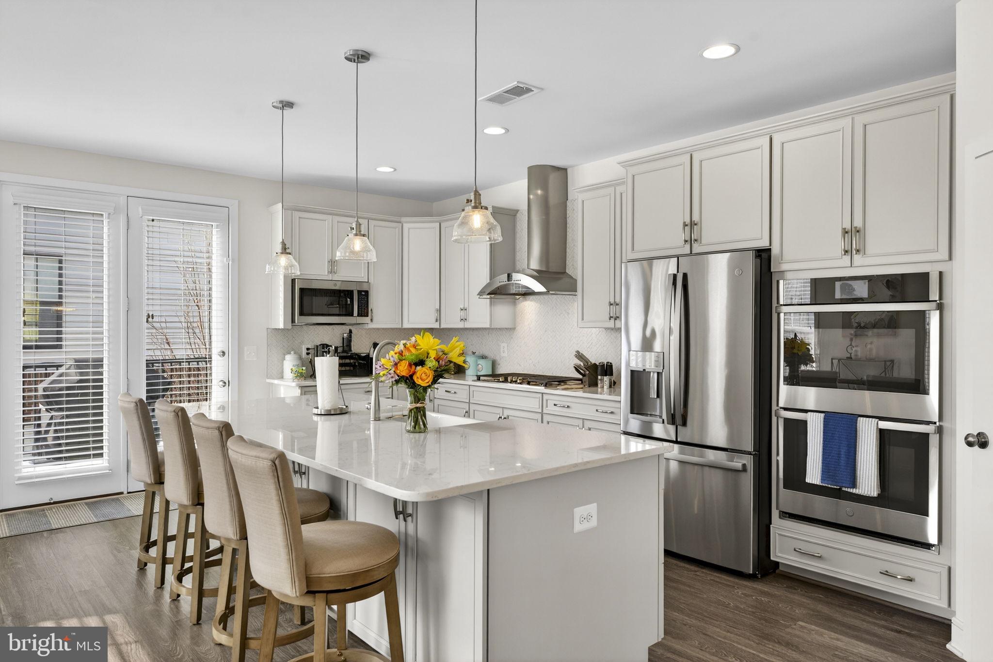 BRAMBLETON TOWN CENTER - Residential