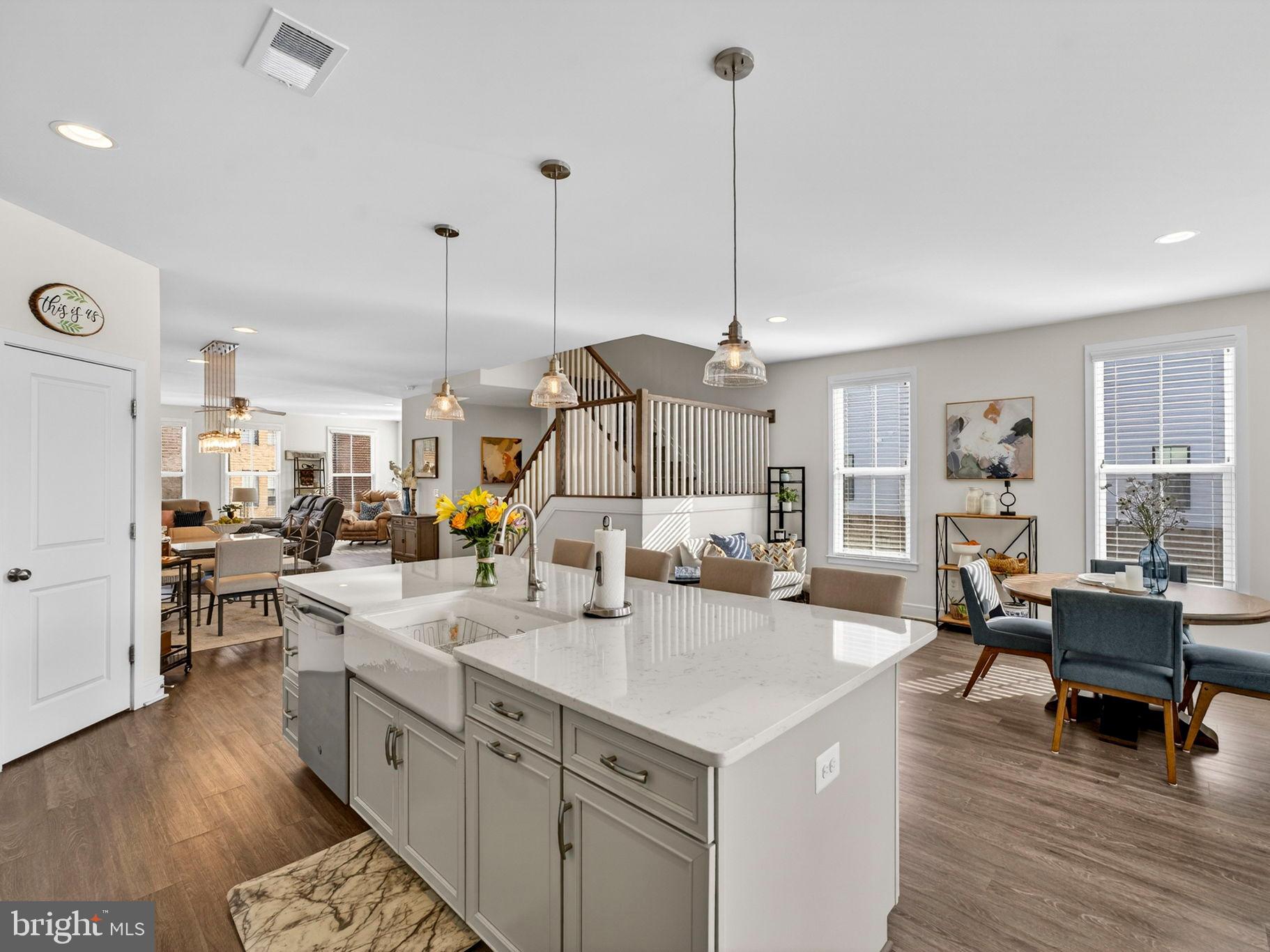 BRAMBLETON TOWN CENTER - Residential