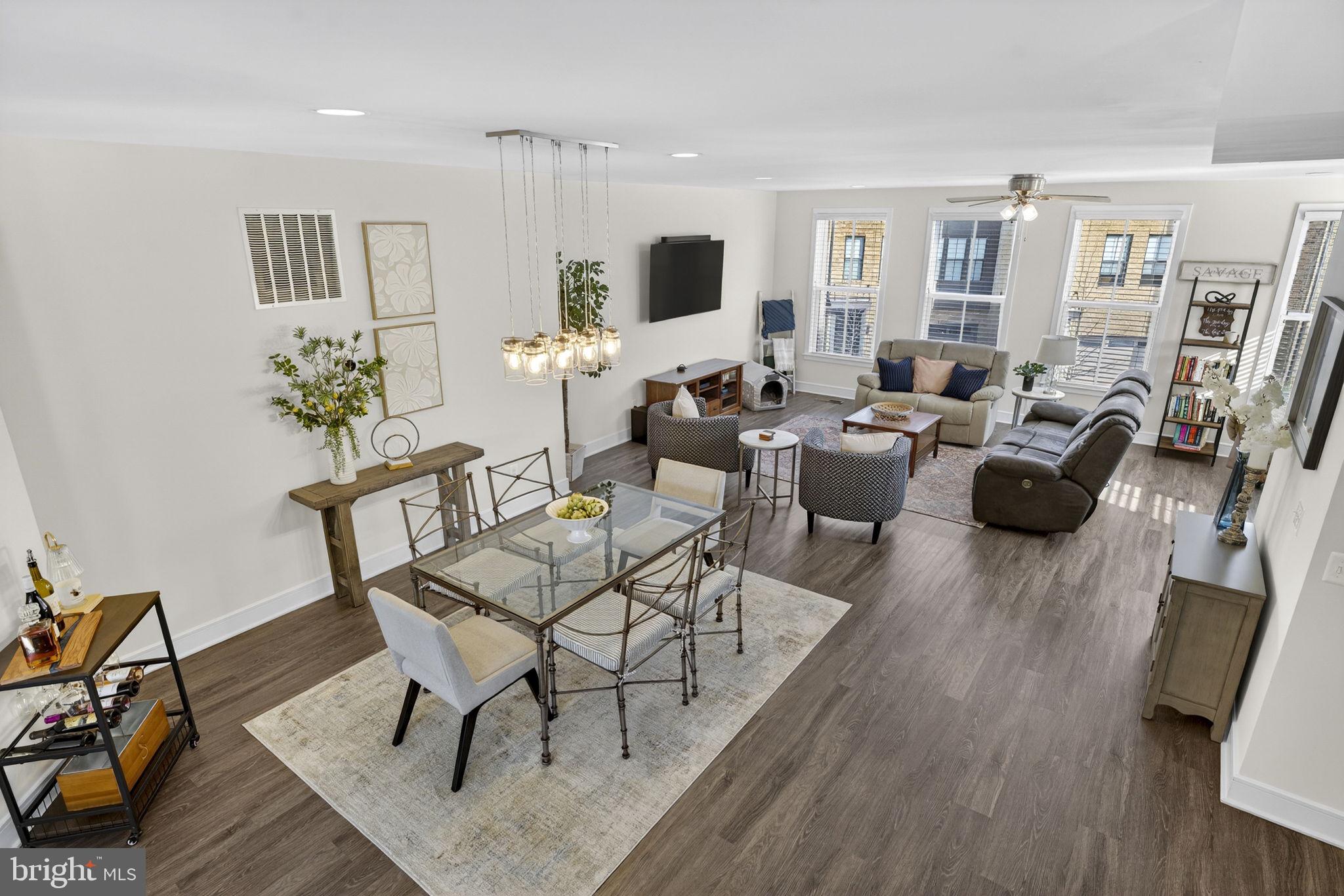 BRAMBLETON TOWN CENTER - Residential