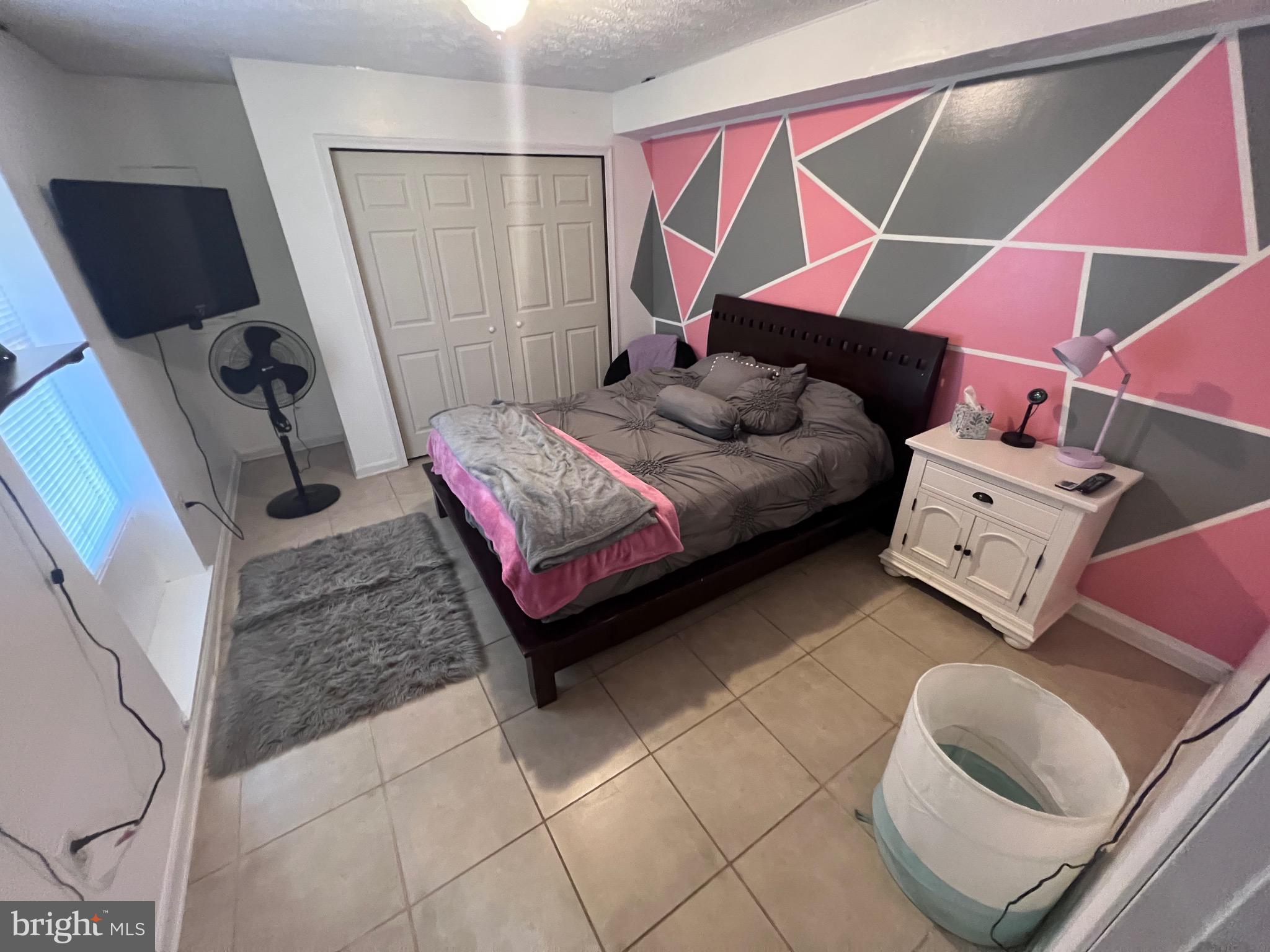 APPLE MT LAKE - Residential