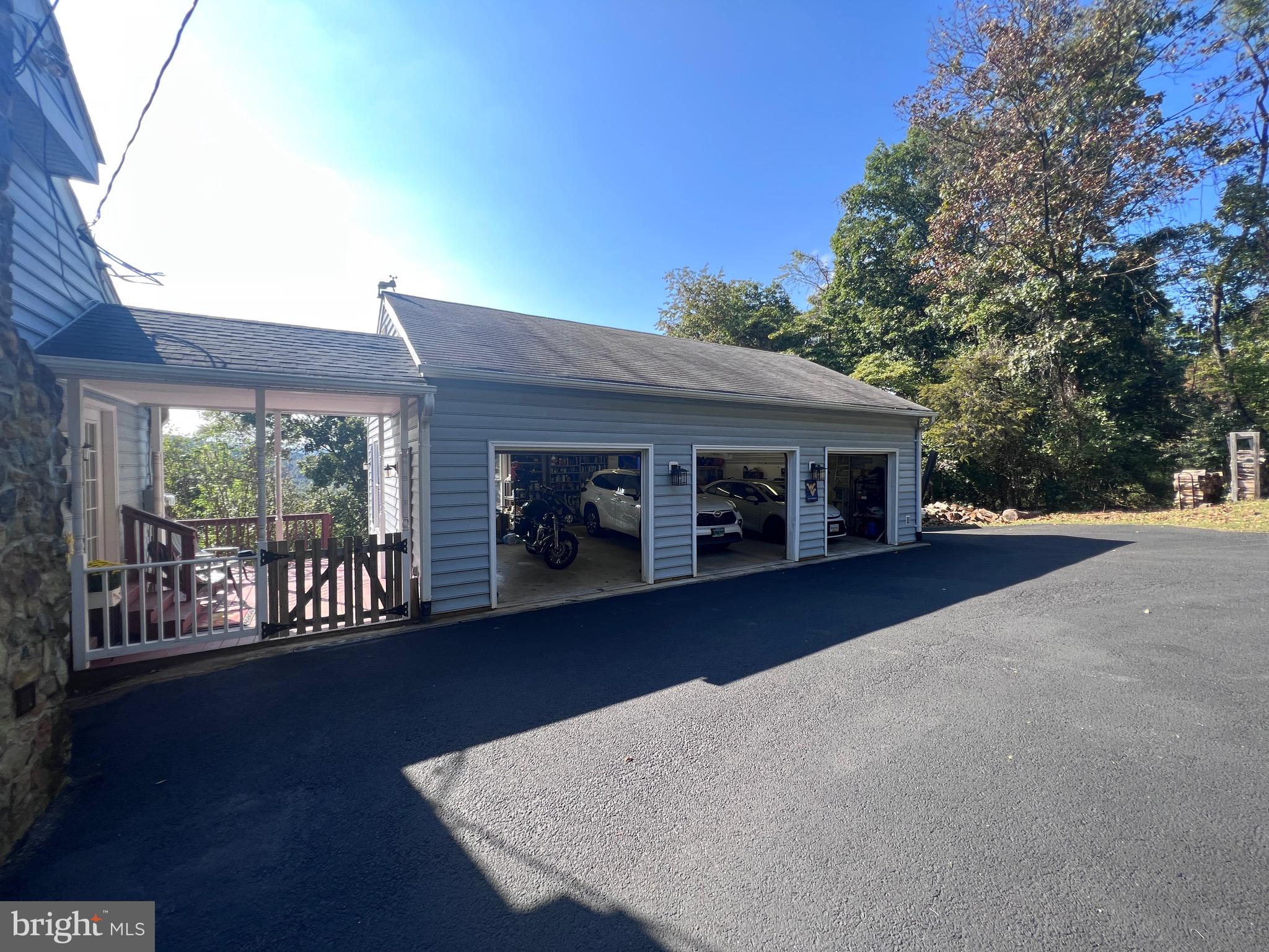 APPLE MT LAKE - Residential