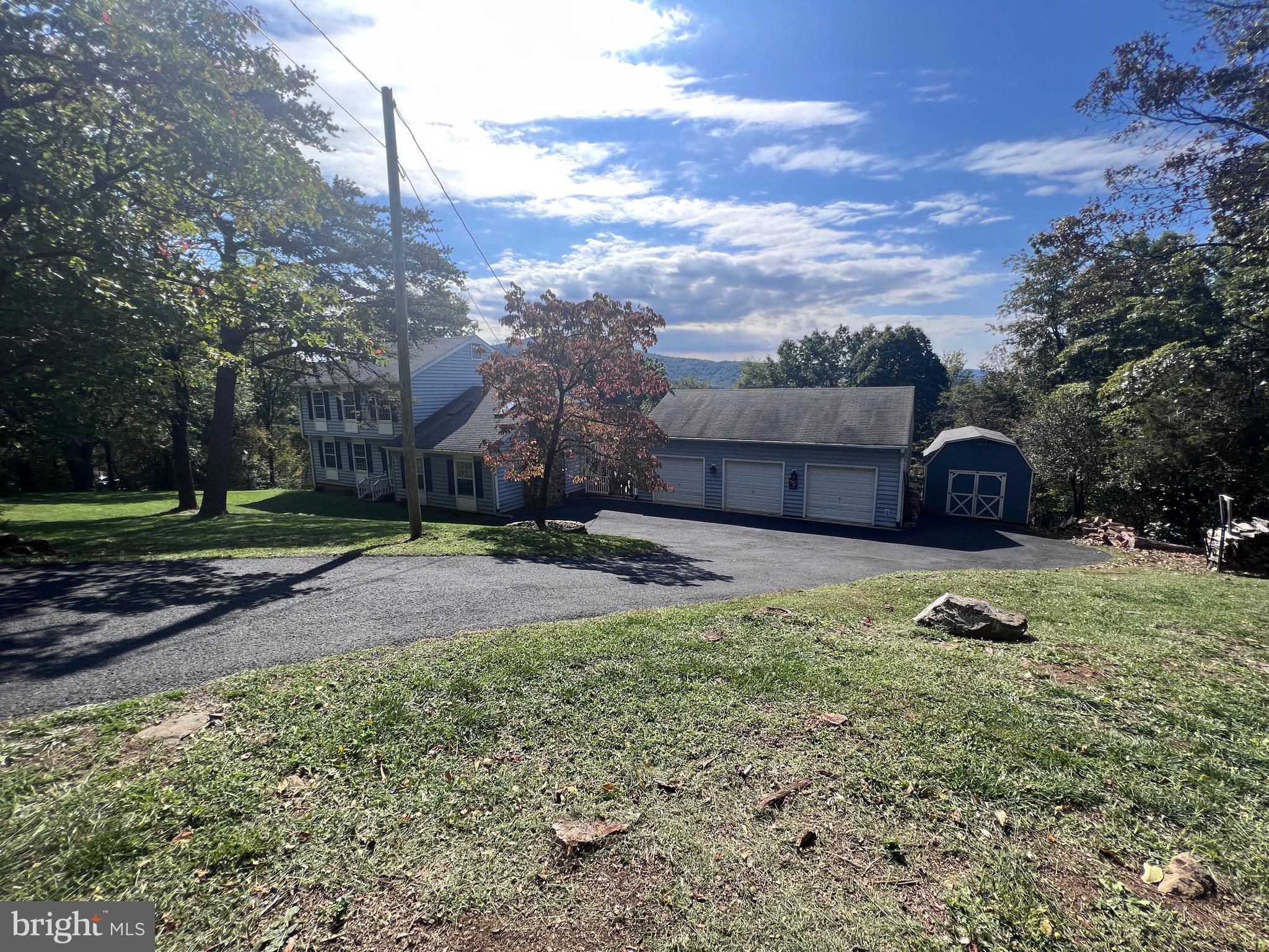 APPLE MT LAKE - Residential