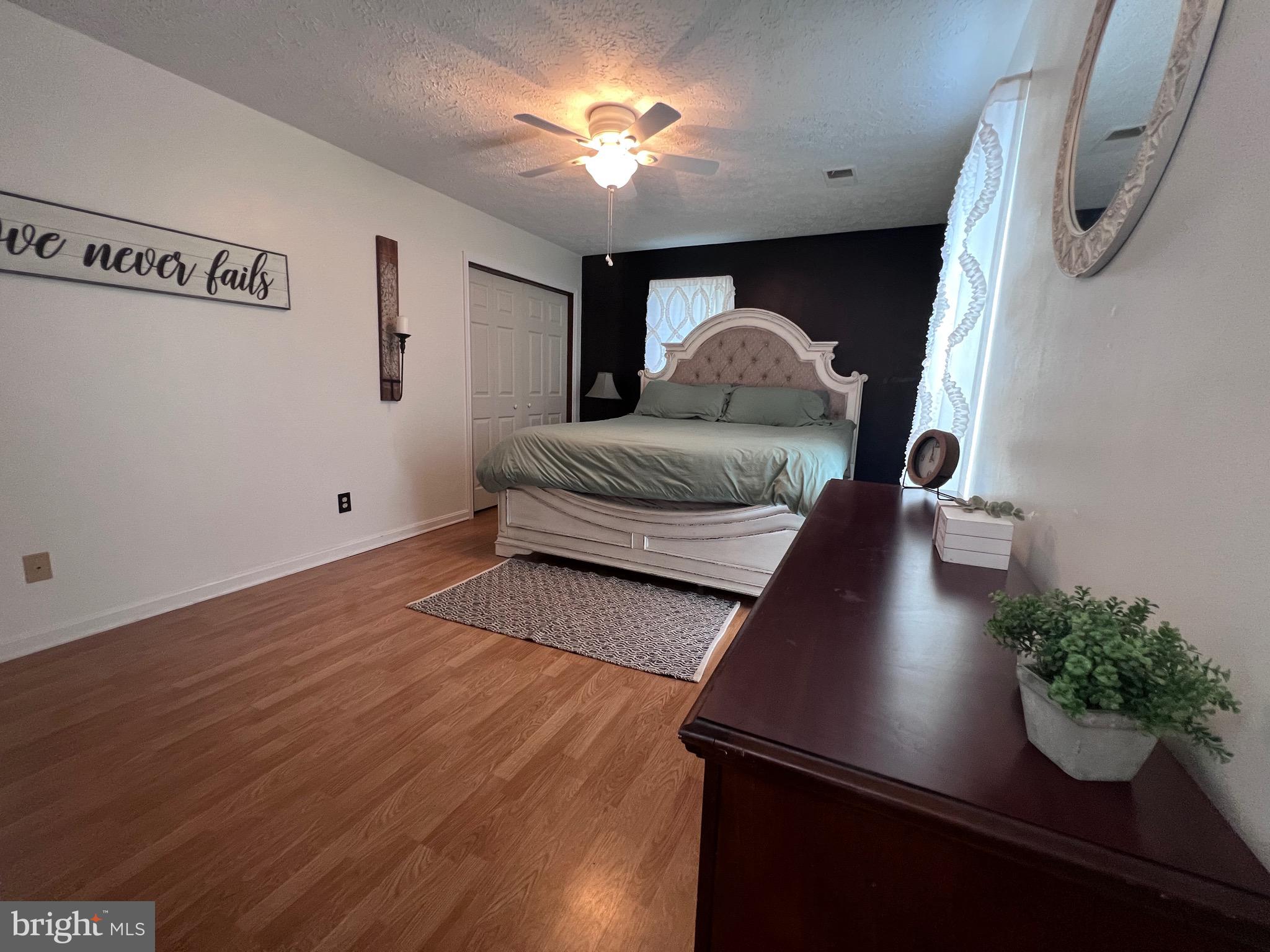 APPLE MT LAKE - Residential