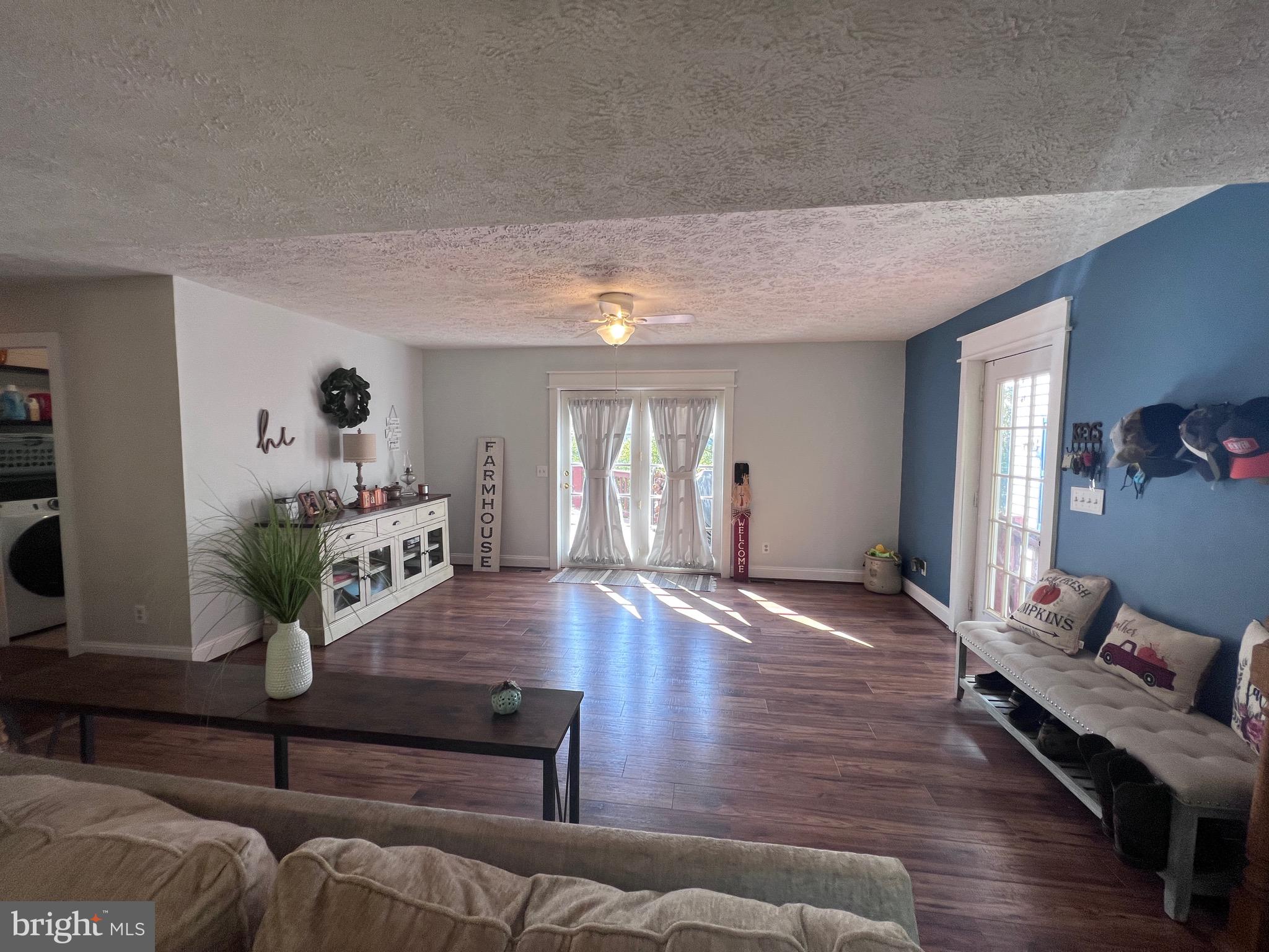 APPLE MT LAKE - Residential