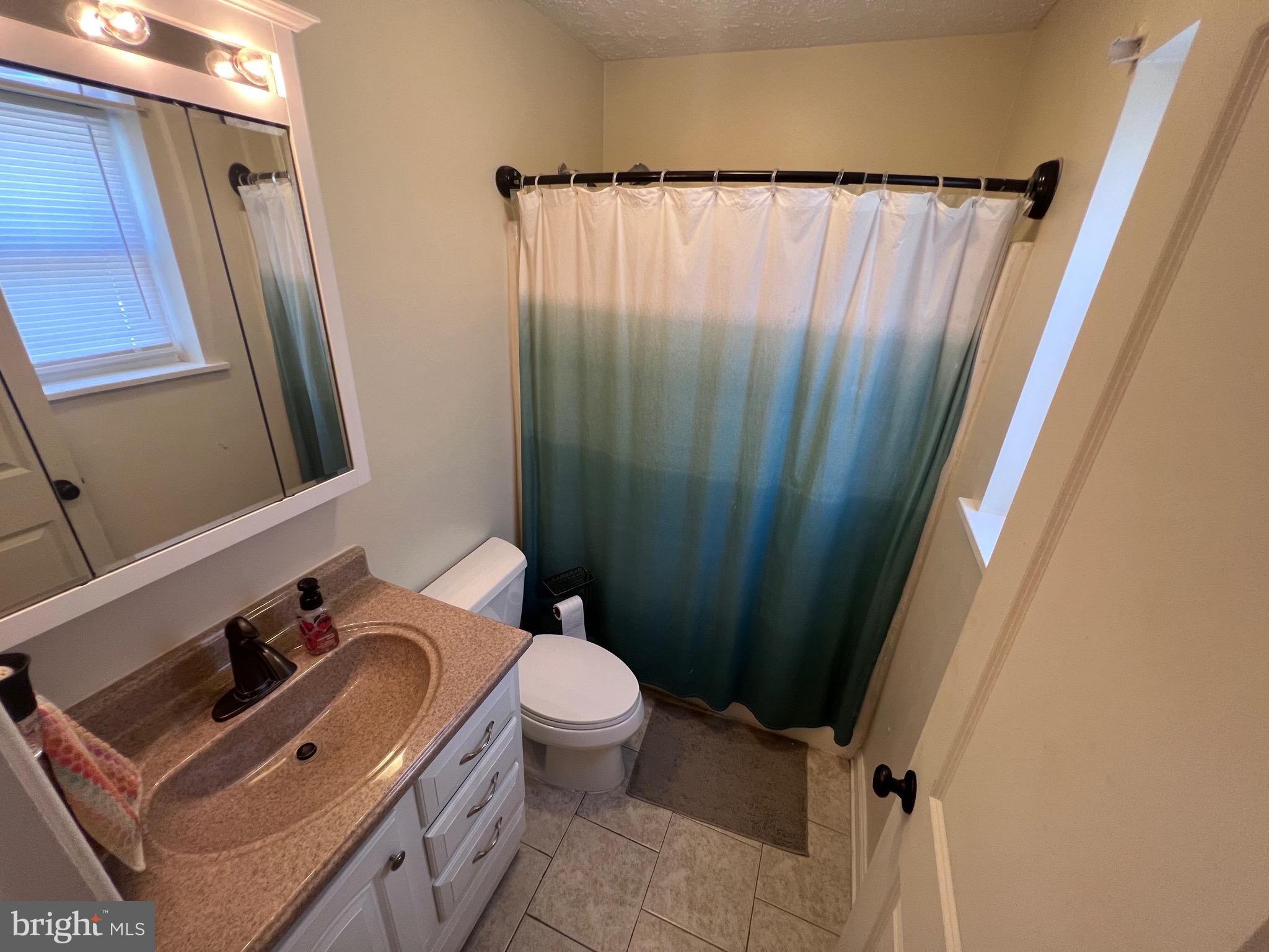 APPLE MT LAKE - Residential