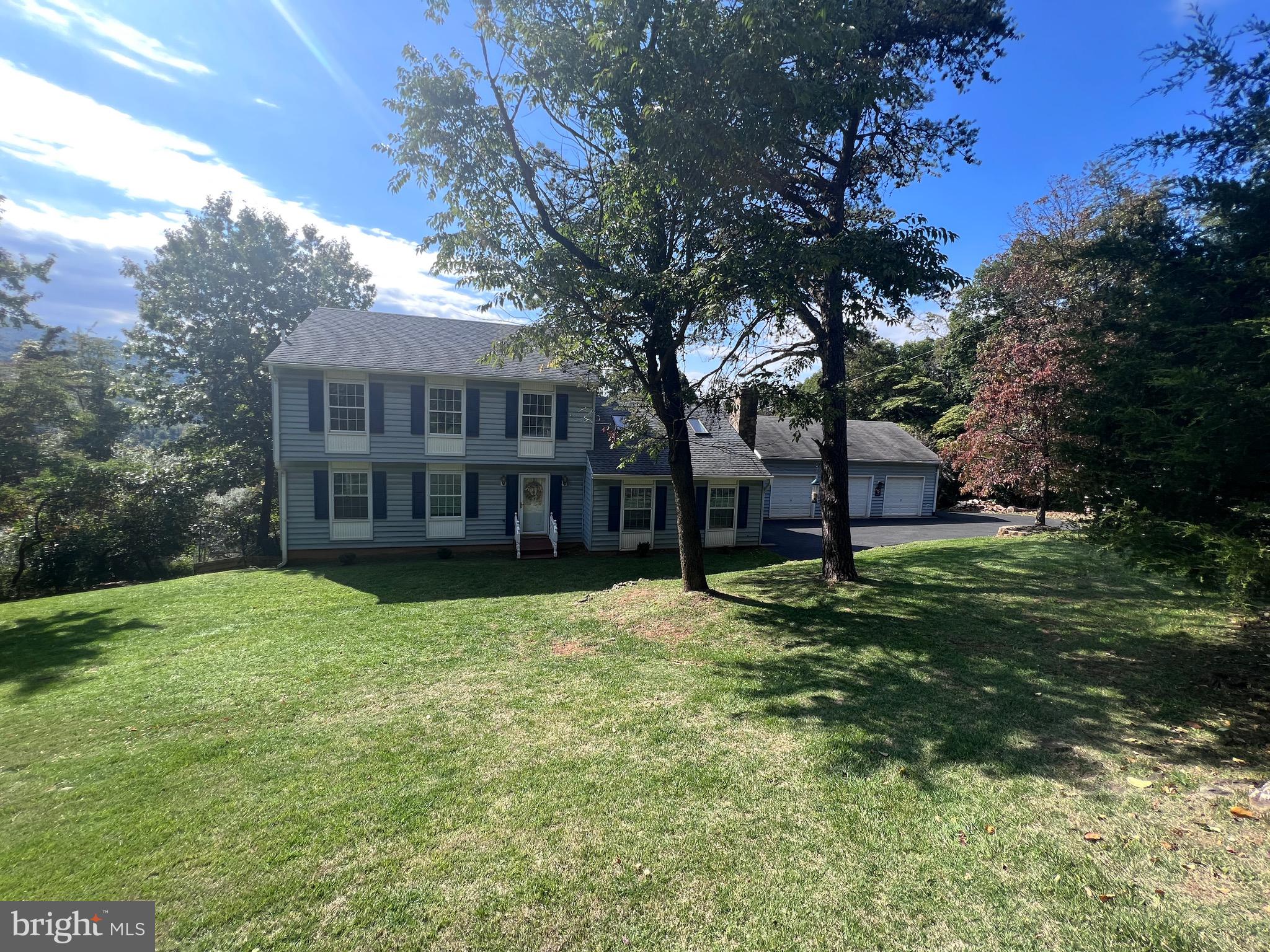 APPLE MT LAKE - Residential