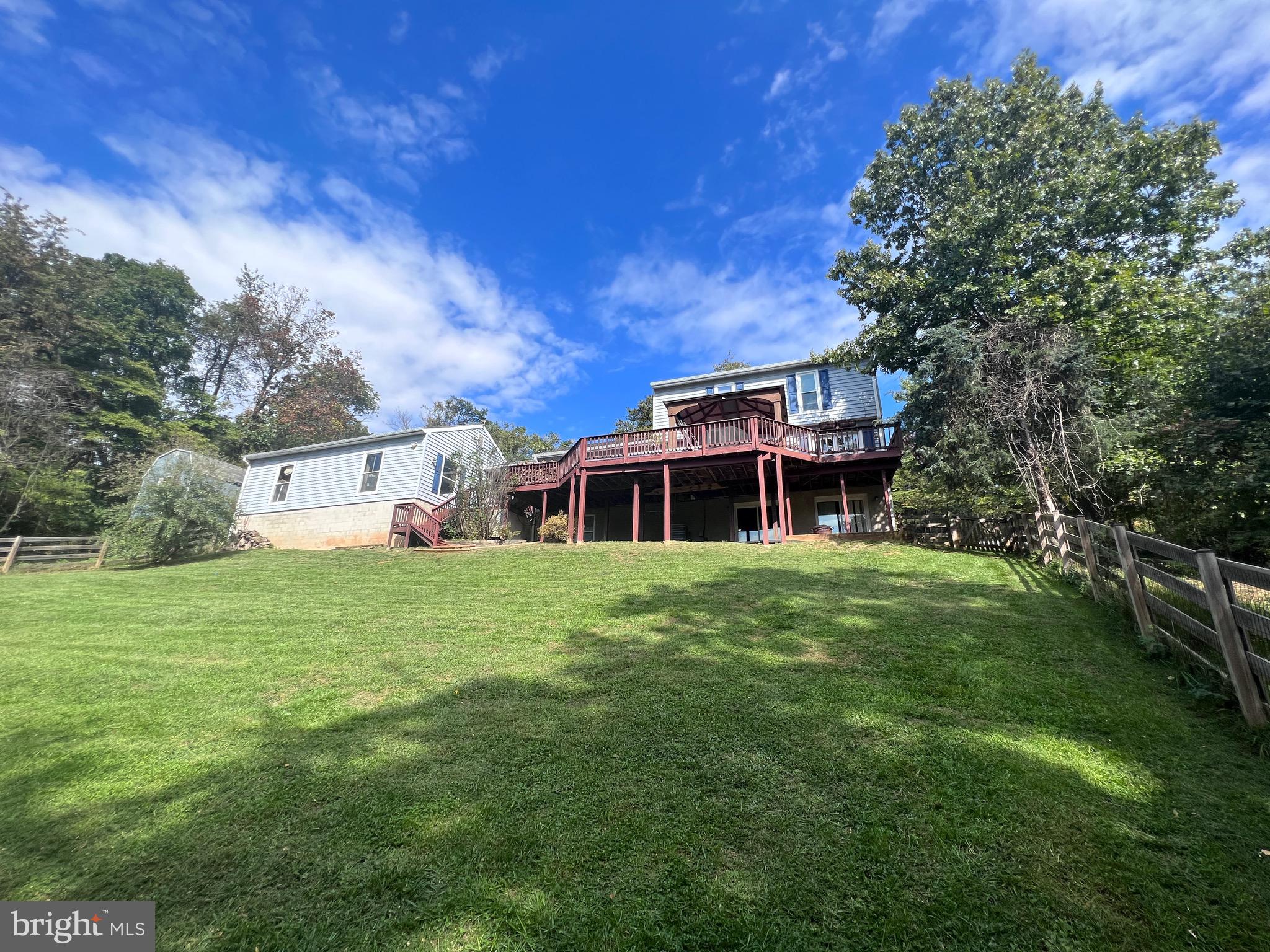 APPLE MT LAKE - Residential