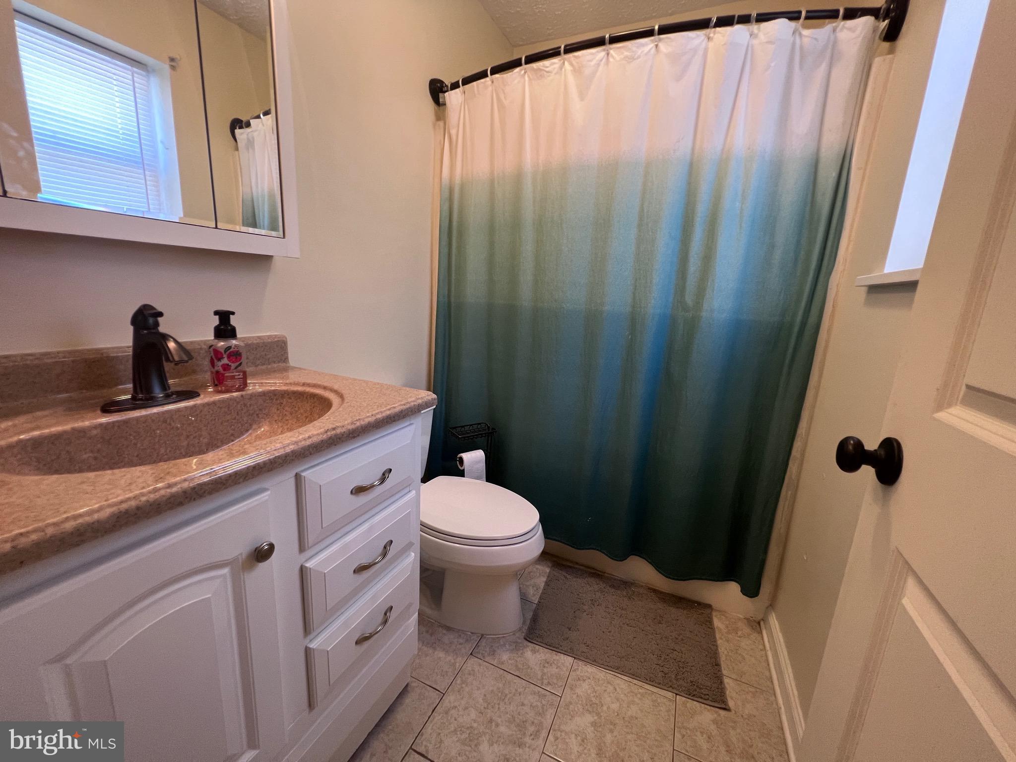 APPLE MT LAKE - Residential