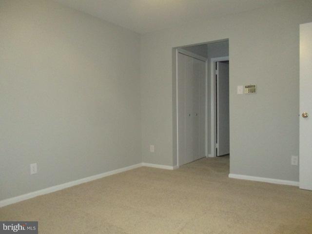 GRAYS POINTE - Residential