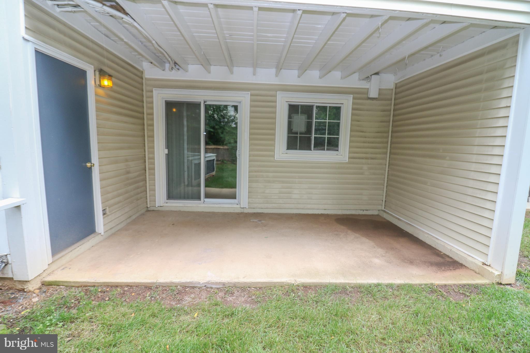 GRAYS POINTE - Residential