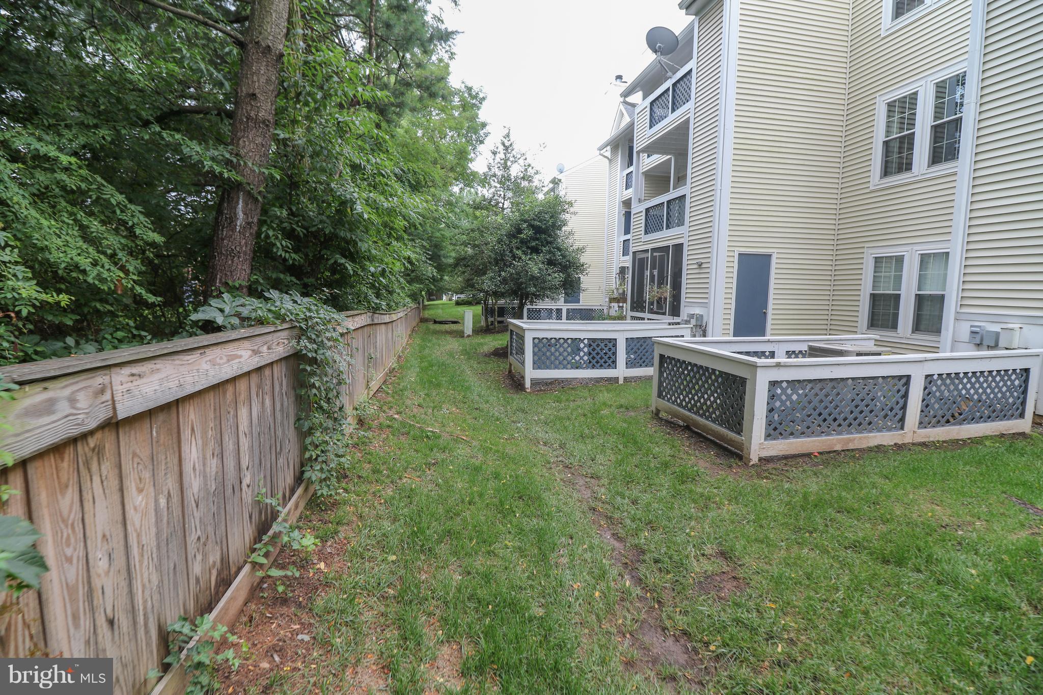 GRAYS POINTE - Residential